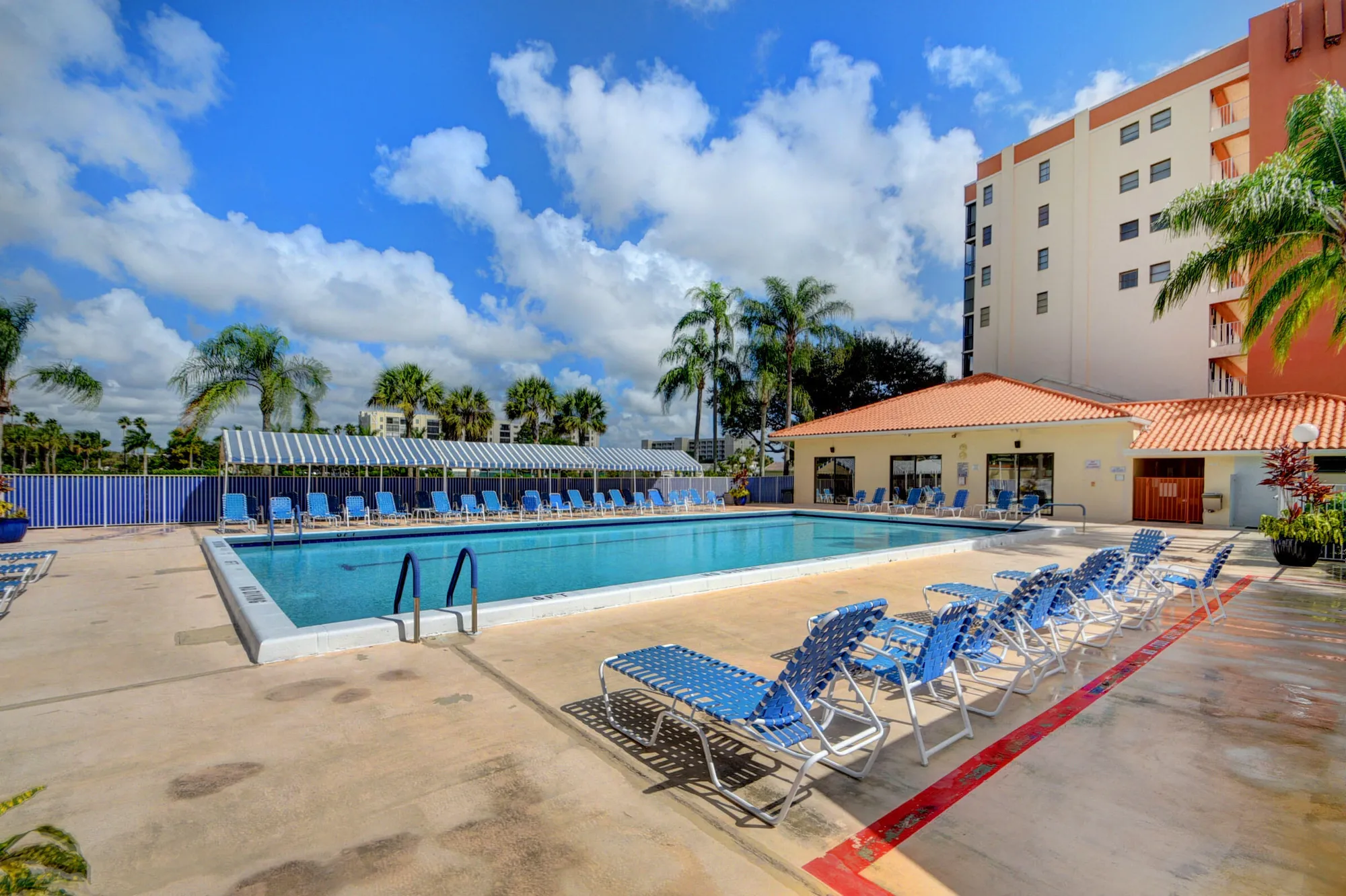 Property Slideshow image 31 of 44 | 7380 s oriole blvd apt 103, Delray Beach, FL, 33446