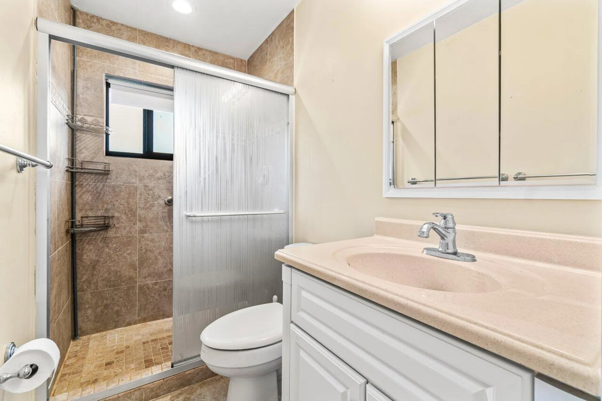 Property Slideshow image 21 of 35 | 4888 equestrian cir b, Boynton Beach, FL, 33436