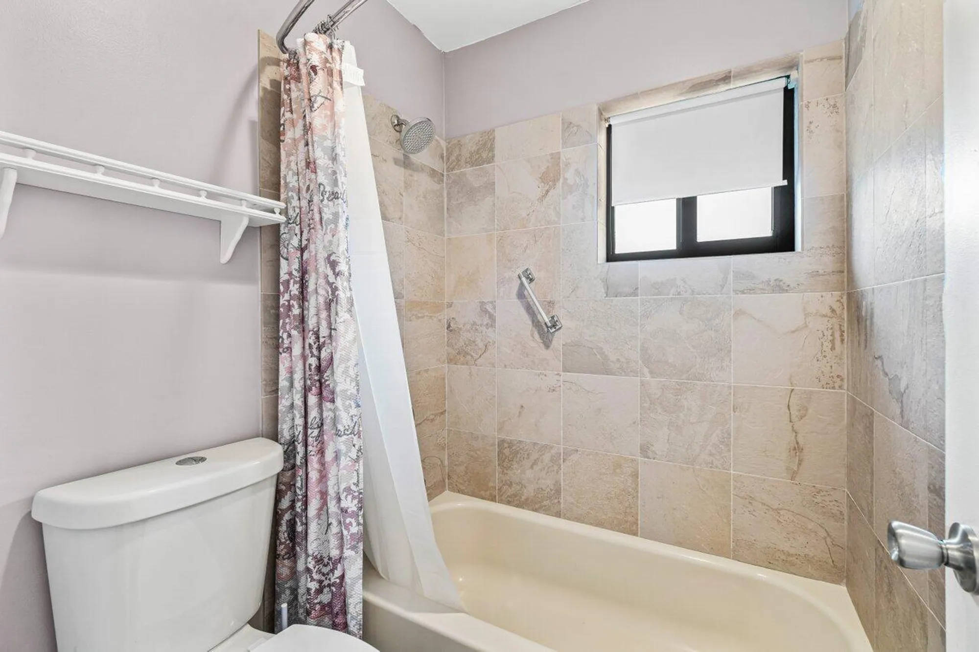 Property Slideshow image 17 of 35 | 4888 equestrian cir b, Boynton Beach, FL, 33436