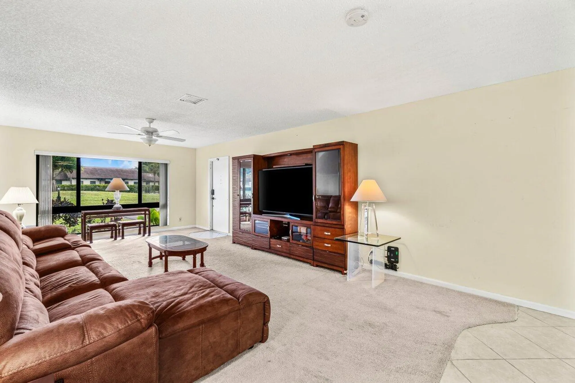 Property Slideshow image 6 of 35 | 4888 equestrian cir b, Boynton Beach, FL, 33436