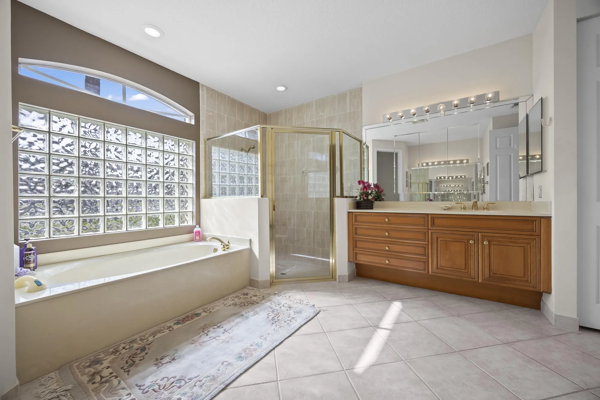 Property Slideshow image 10 of 47 | 6601 arno way, Boynton Beach, FL, 33472