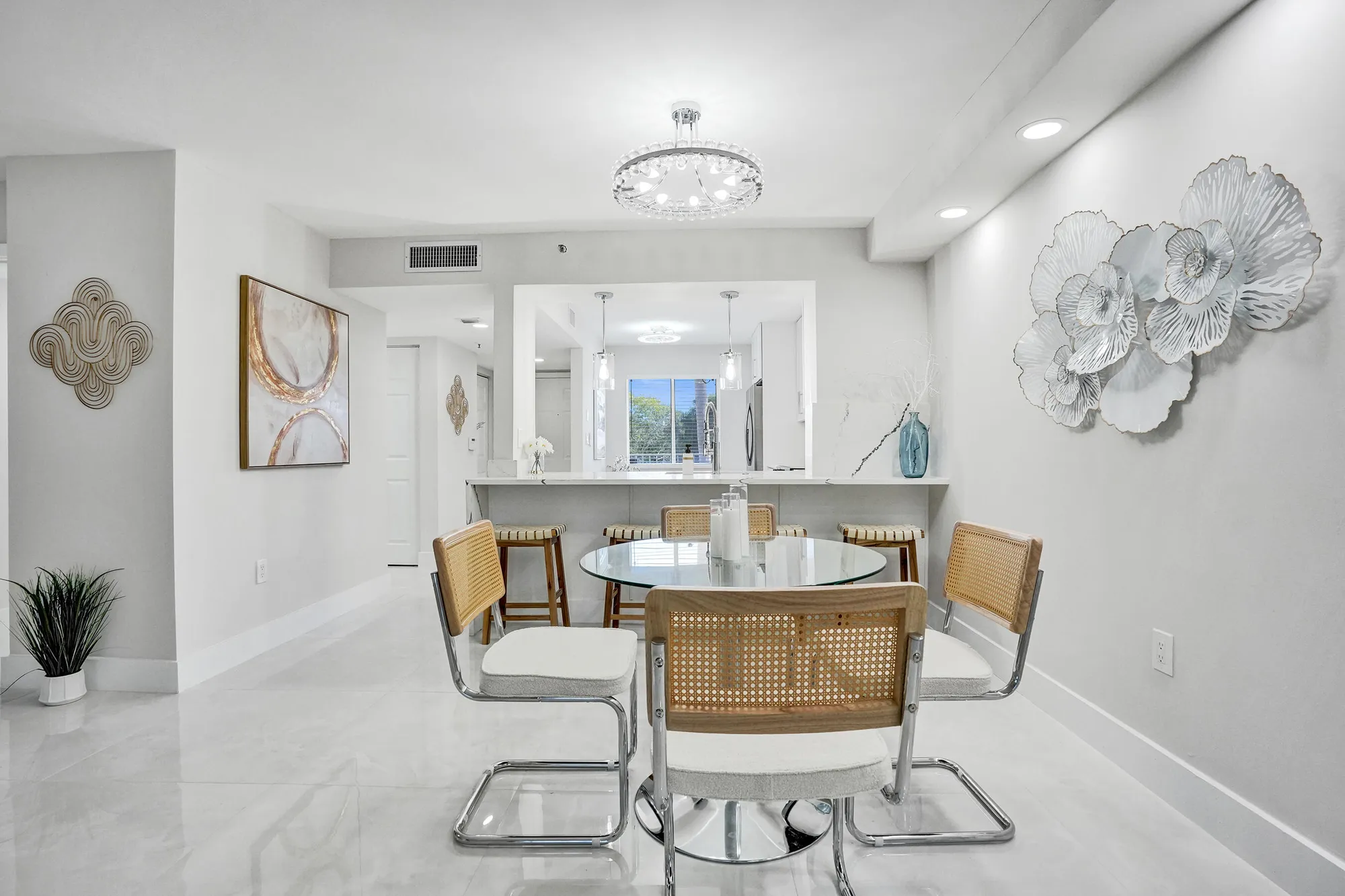 Property Slideshow image 4 of 59 | 14111 royal vista dr 305, Delray Beach, FL, 33484