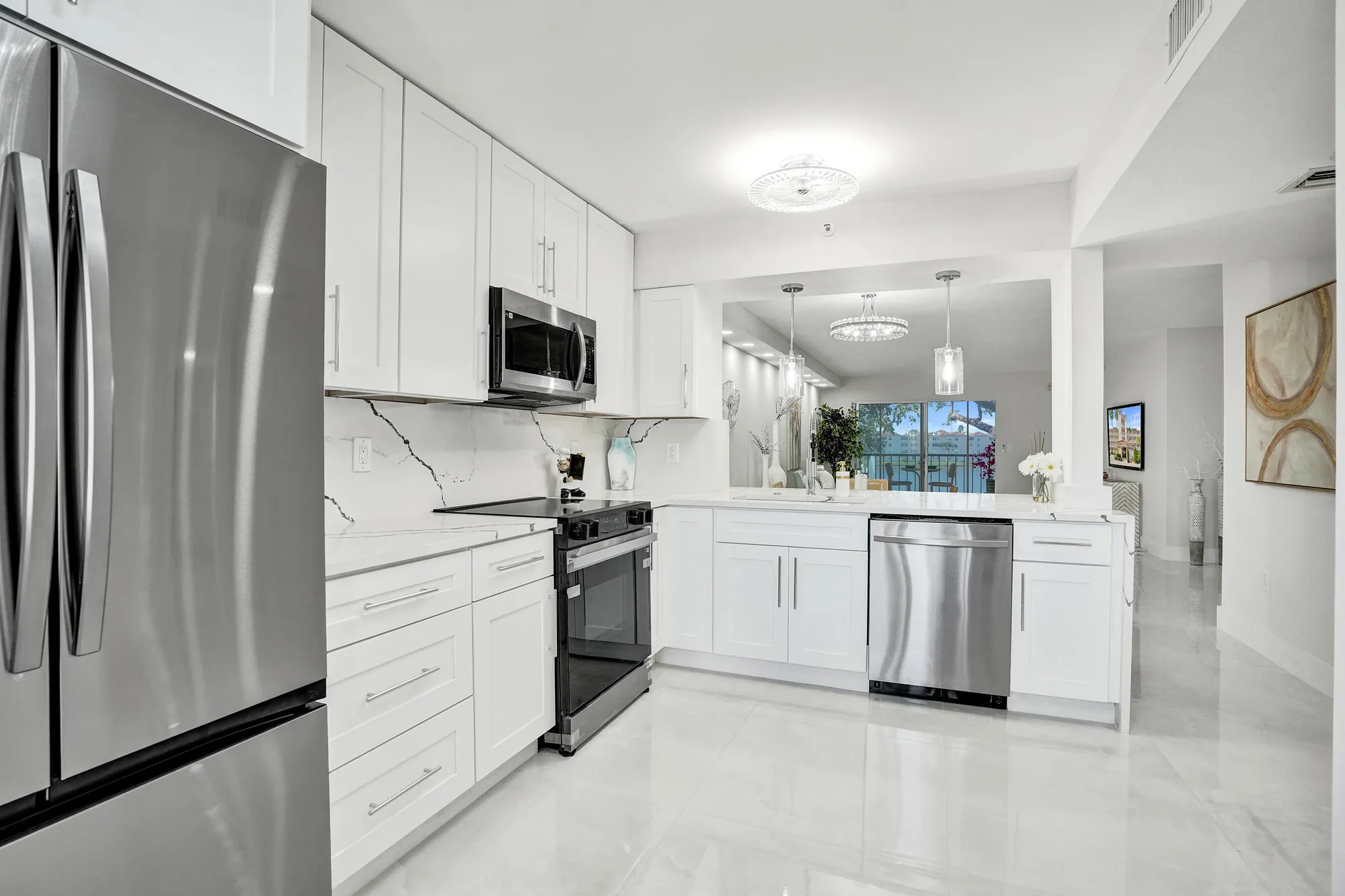 Property Slideshow image 6 of 59 | 14111 royal vista dr 305, Delray Beach, FL, 33484