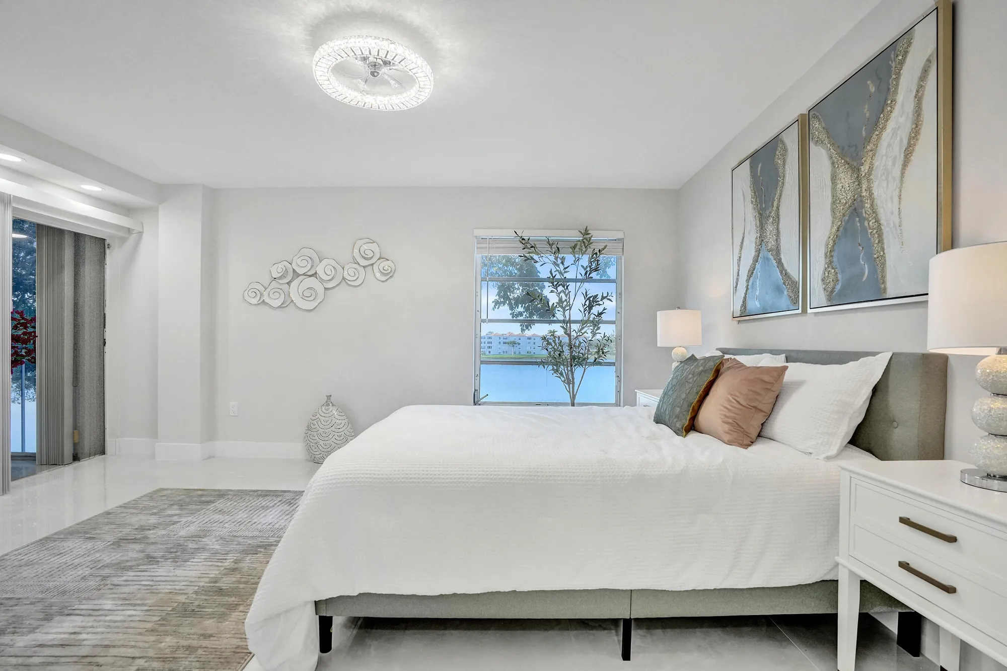 Property Slideshow image 16 of 59 | 14111 royal vista dr 305, Delray Beach, FL, 33484