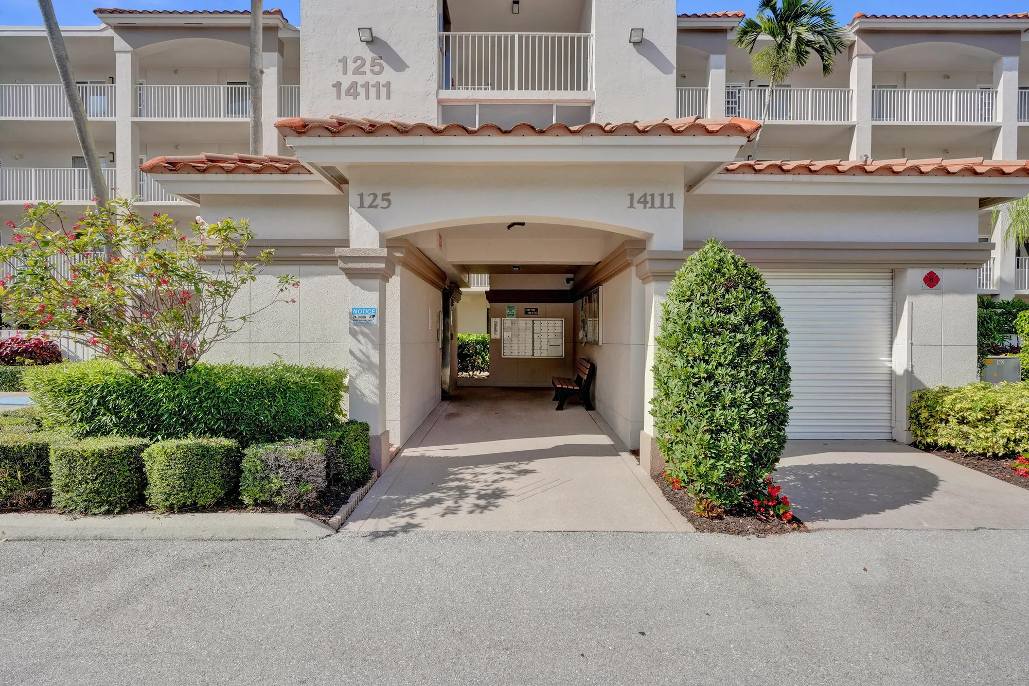 Property Slideshow image 41 of 59 | 14111 royal vista dr 305, Delray Beach, FL, 33484