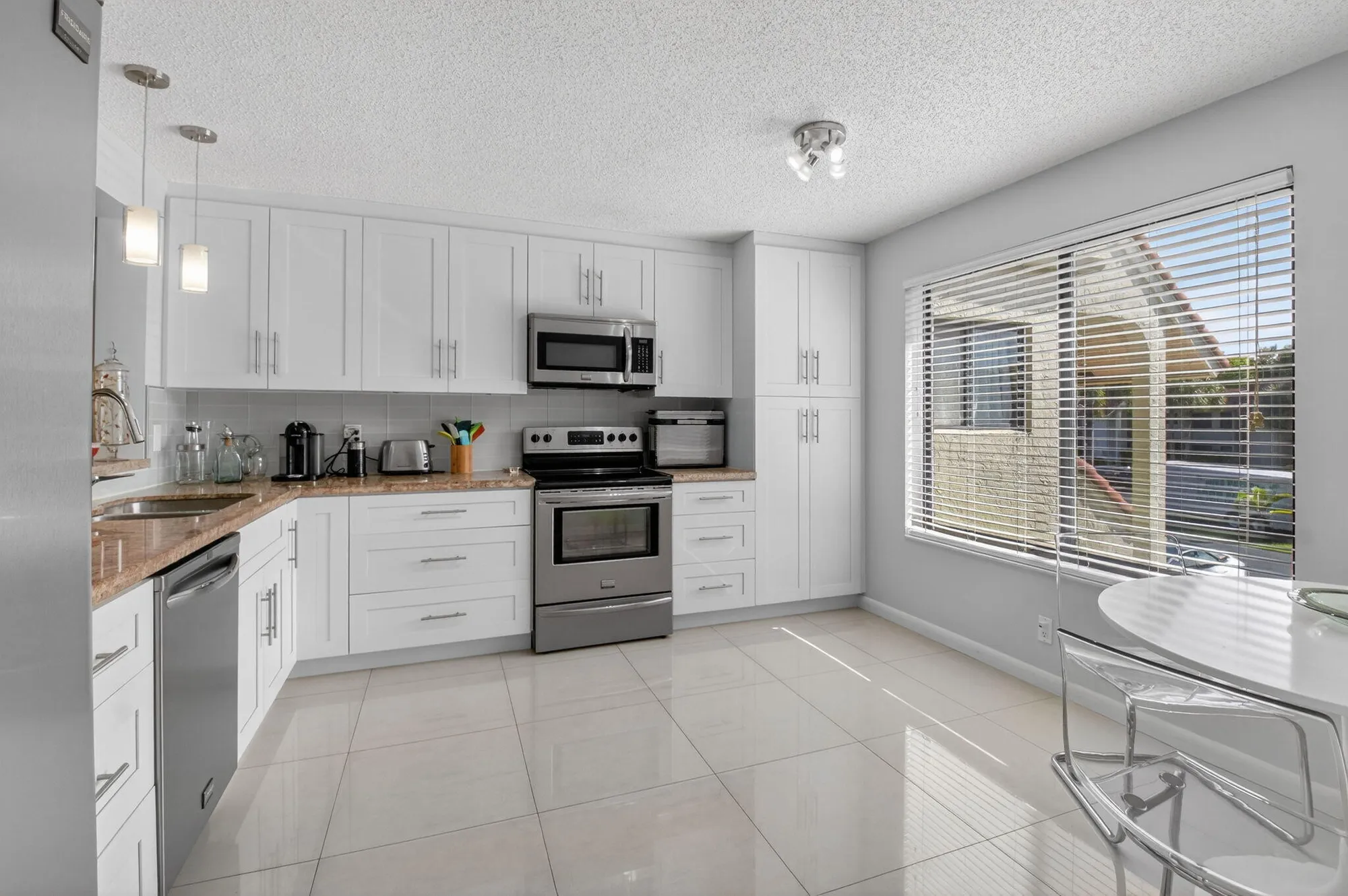 Property Slideshow image 9 of 35 | 5673 fairway park dr apt 202, Boynton Beach, FL, 33437