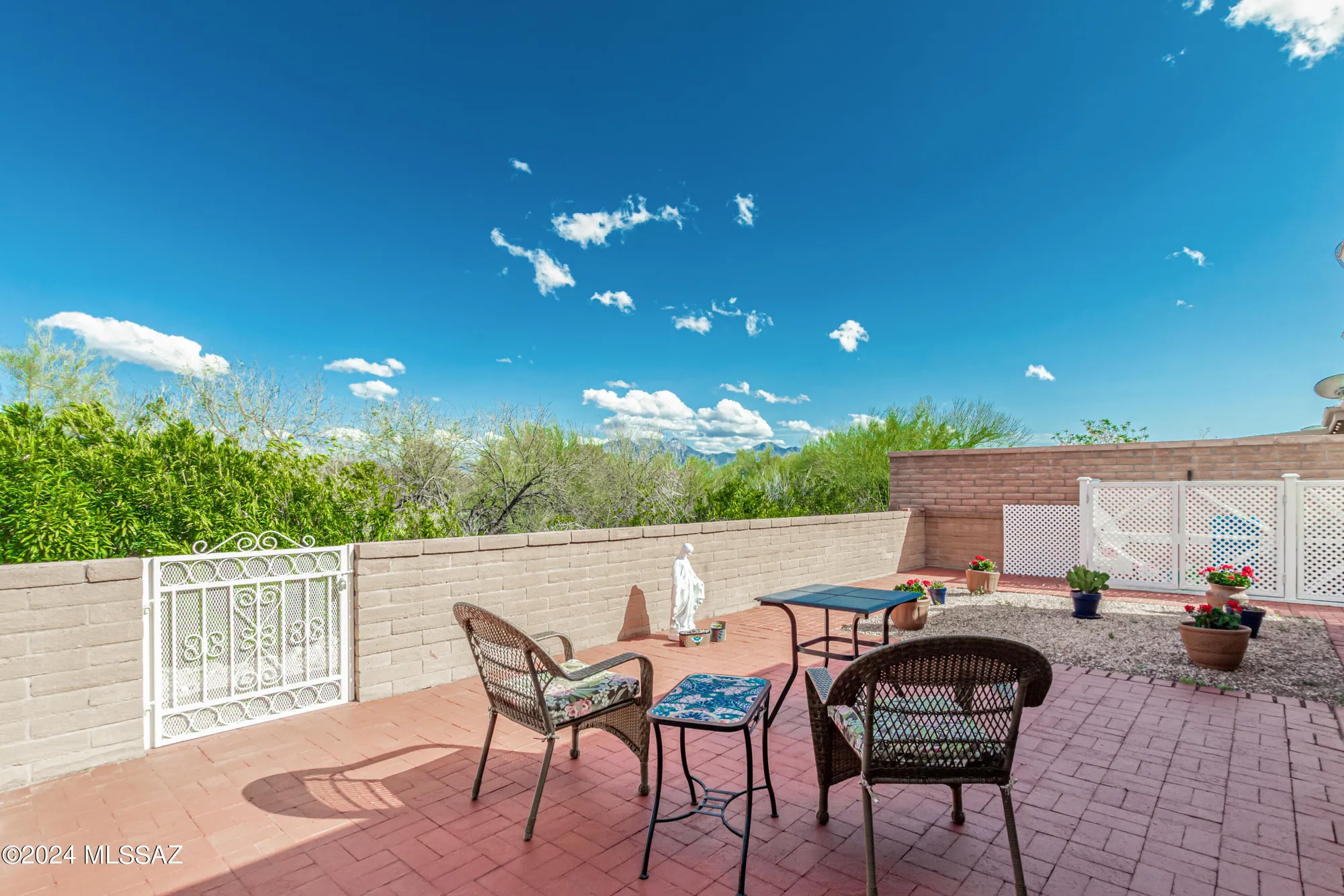 Property Slideshow image 20 of 25 | 374 n calle del chancero, Green Valley, AZ, 85614
