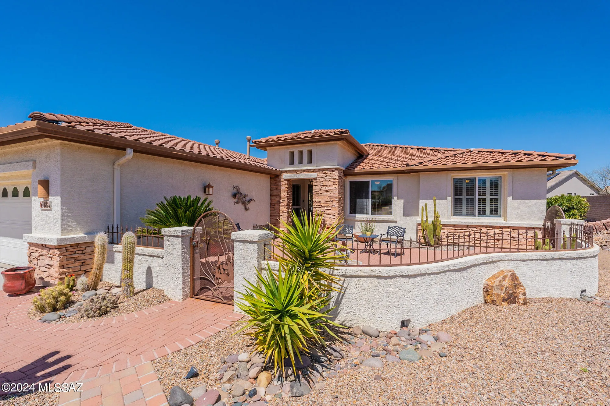 Property Slideshow image 4 of 48 | 884 n keyes rd, Green Valley, AZ, 85614