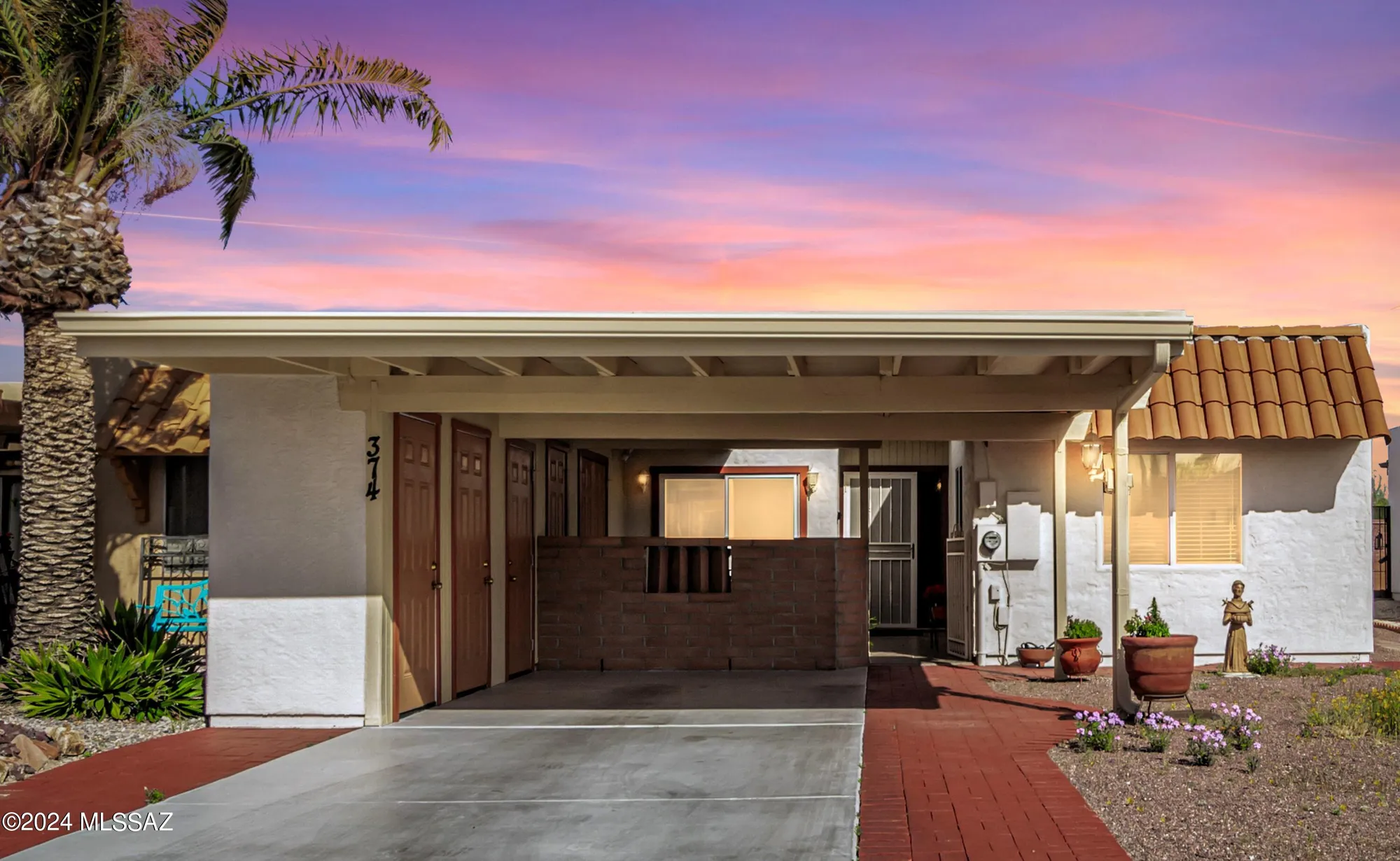 Property Slideshow image 1 of 25 | 374 n calle del chancero, Green Valley, AZ, 85614