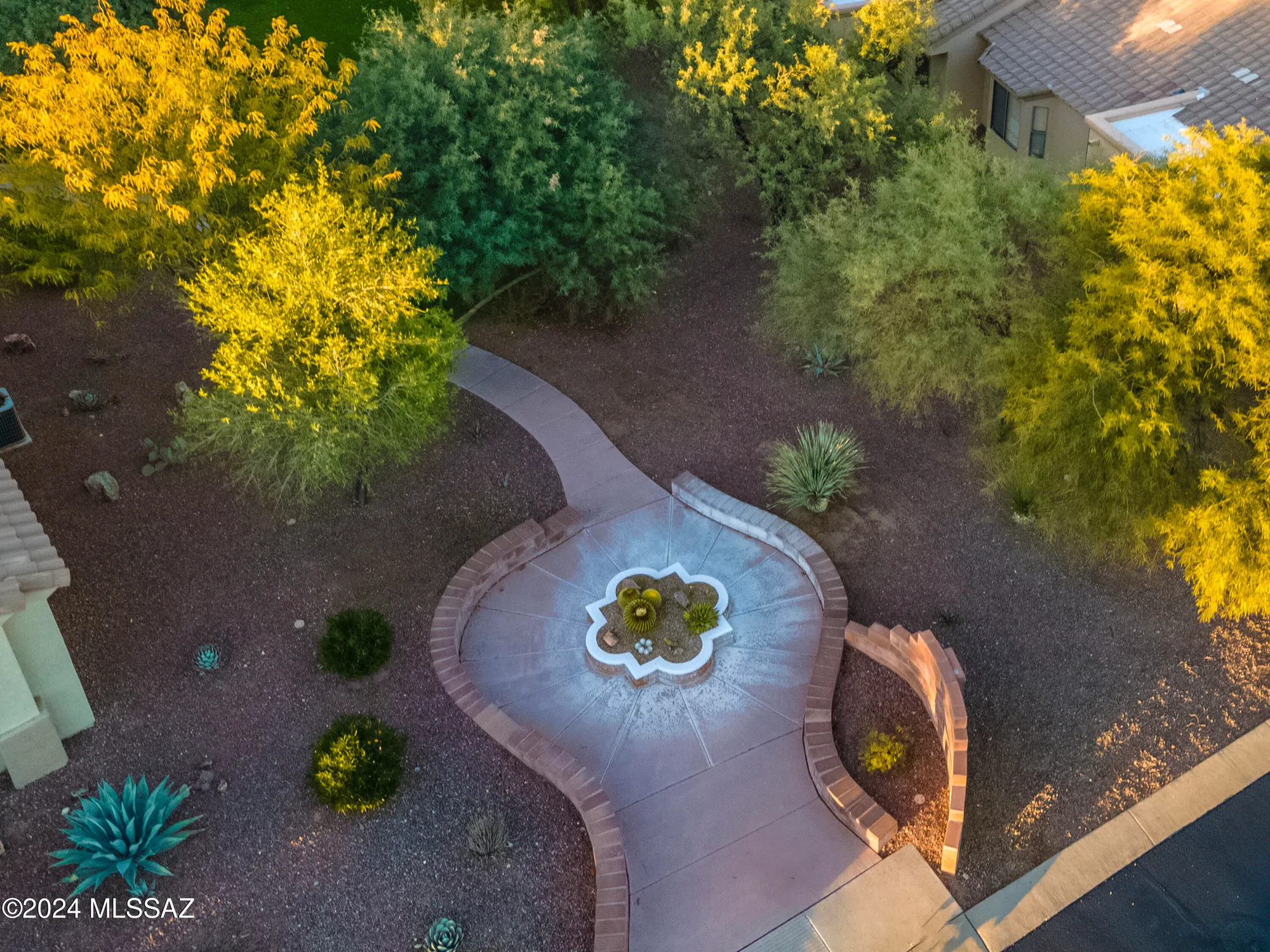 Property Slideshow image 42 of 45 | 716 w shadow wood st, Green Valley, AZ, 85614