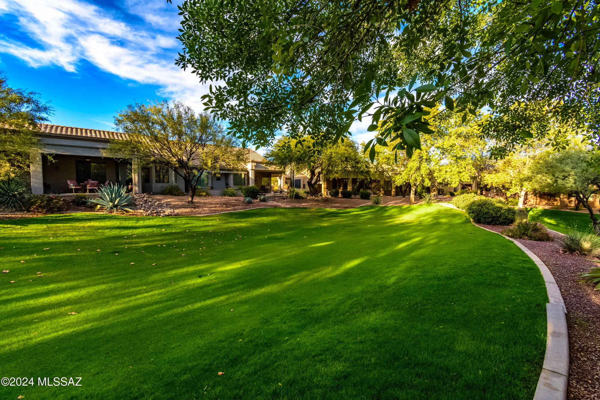 Property Slideshow image 39 of 45 | 716 w shadow wood st, Green Valley, AZ, 85614