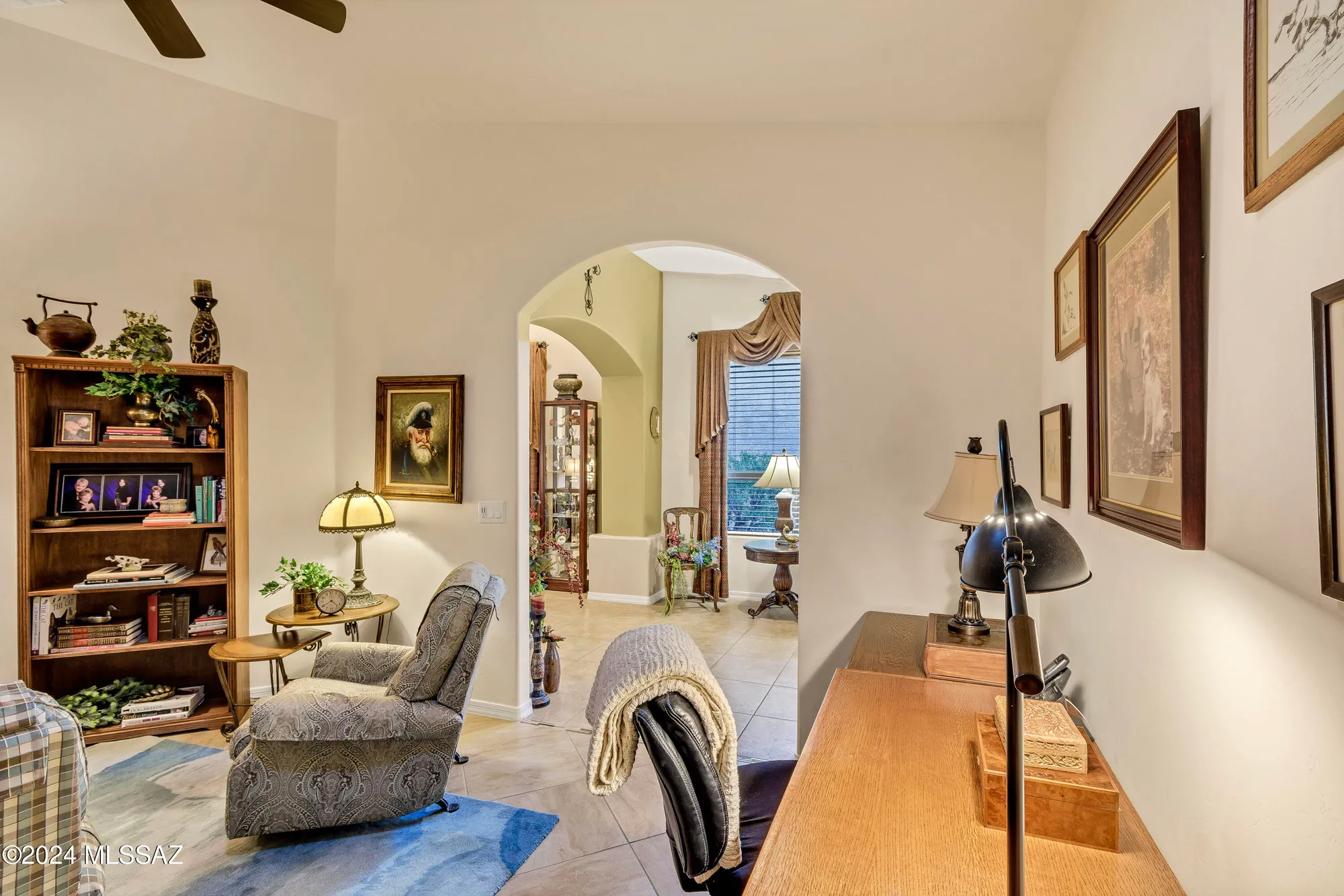 Property Slideshow image 15 of 45 | 716 w shadow wood st, Green Valley, AZ, 85614
