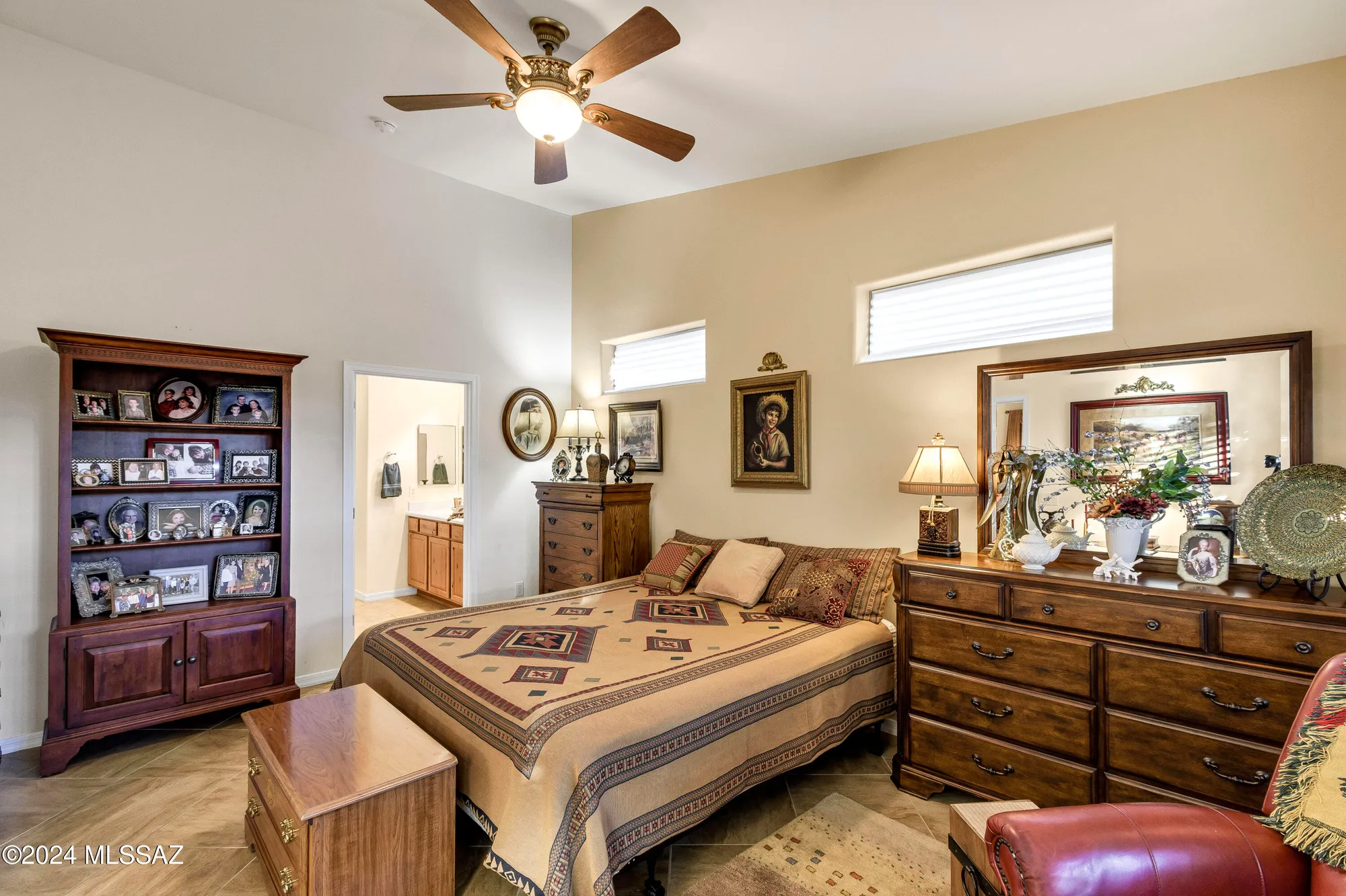 Property Slideshow image 28 of 45 | 716 w shadow wood st, Green Valley, AZ, 85614