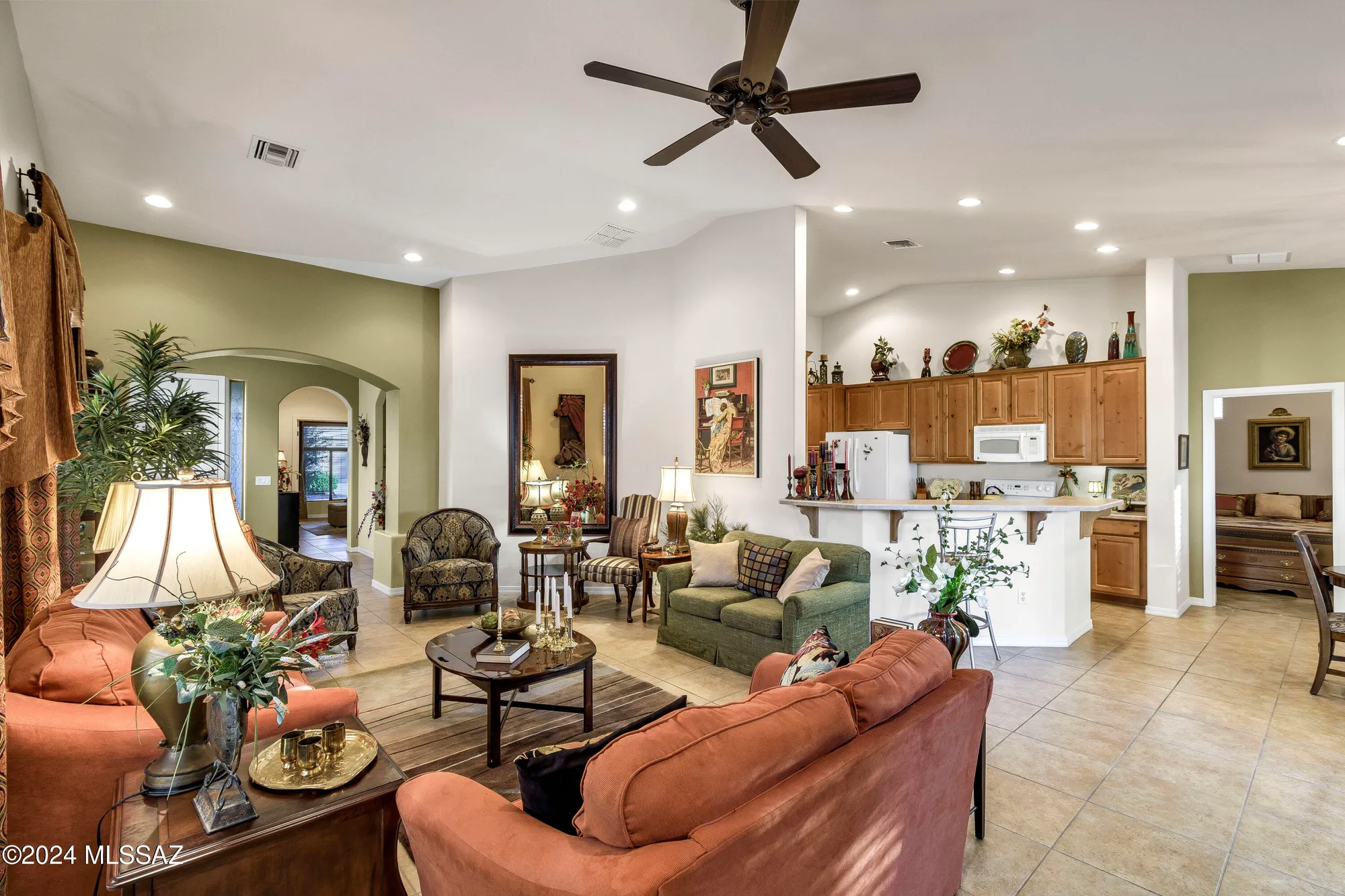 Property Slideshow image 19 of 45 | 716 w shadow wood st, Green Valley, AZ, 85614