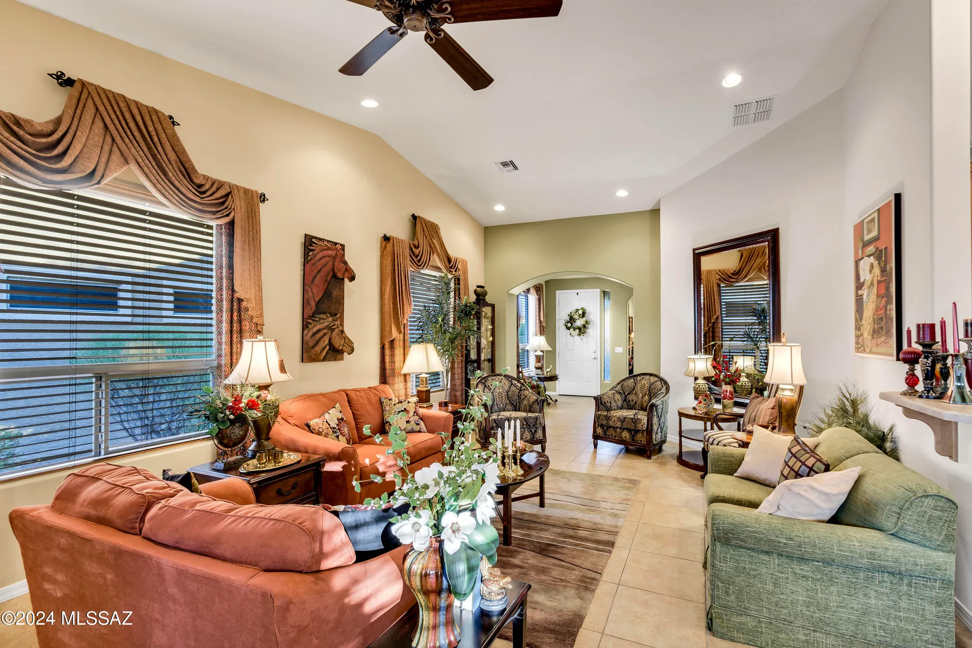 Property Slideshow image 22 of 45 | 716 w shadow wood st, Green Valley, AZ, 85614