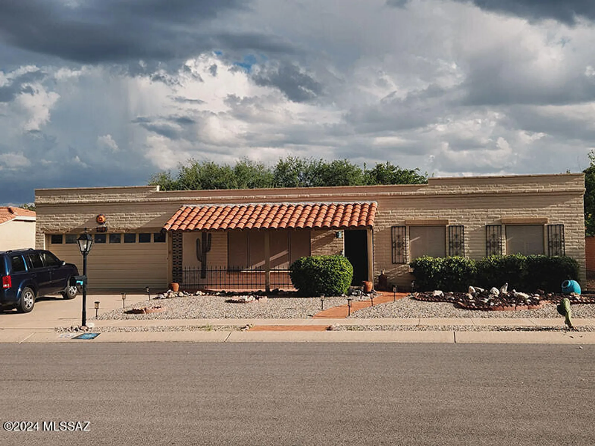 Property Slideshow image 19 of 20 | 101 w calle montana jack, Green Valley, AZ, 85614