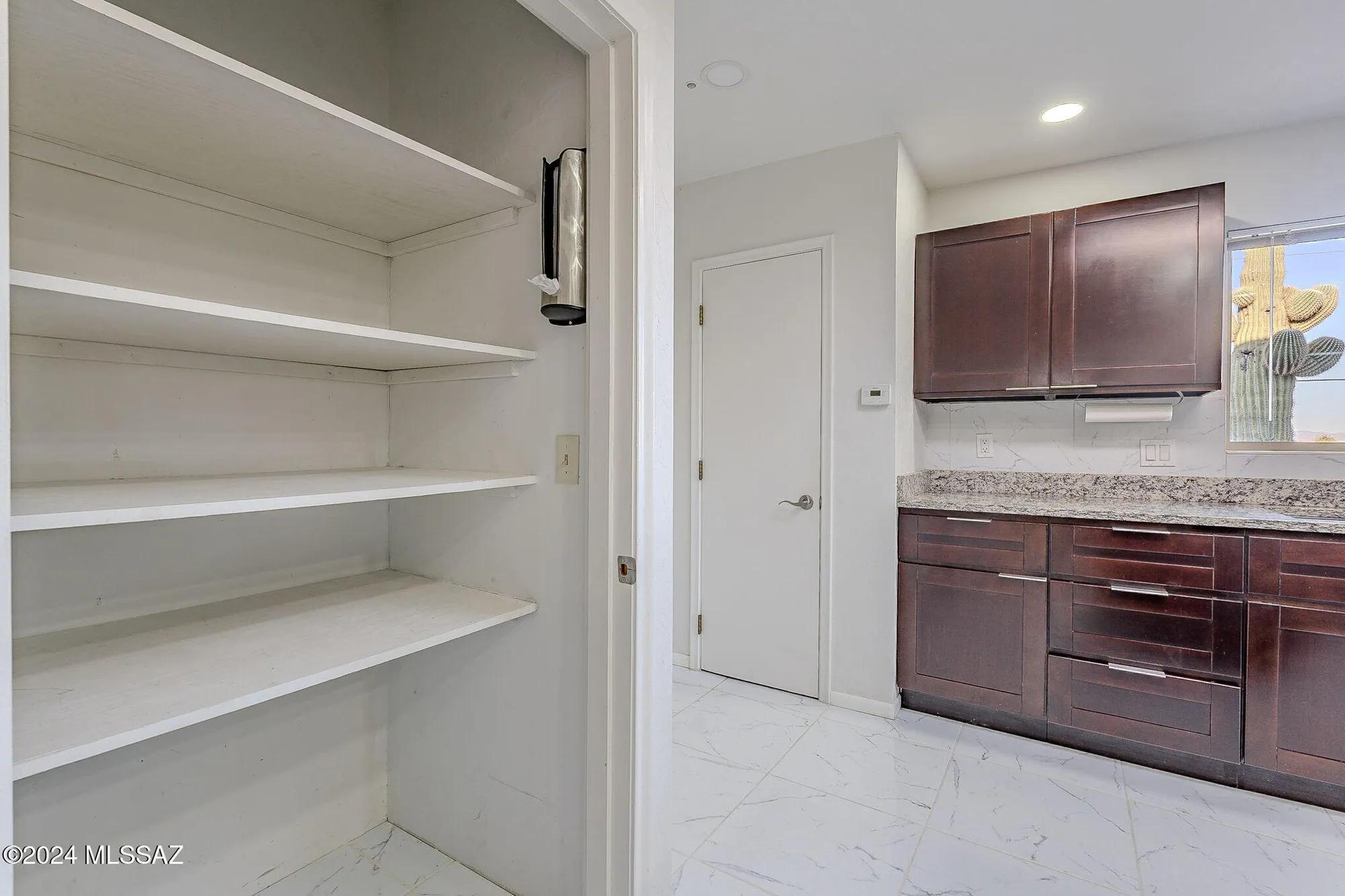 Property Slideshow image 10 of 34 | 511 w continental rd, Green Valley, AZ, 85622
