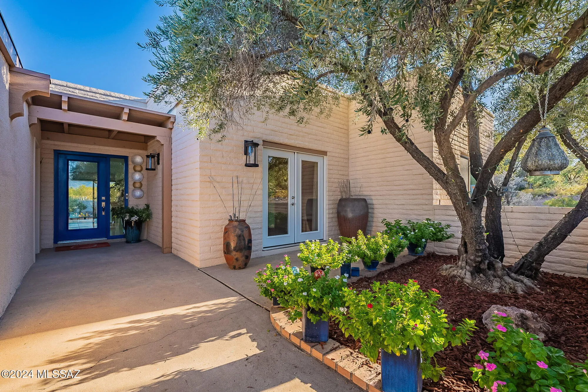 Property Slideshow image 4 of 34 | 511 w continental rd, Green Valley, AZ, 85622