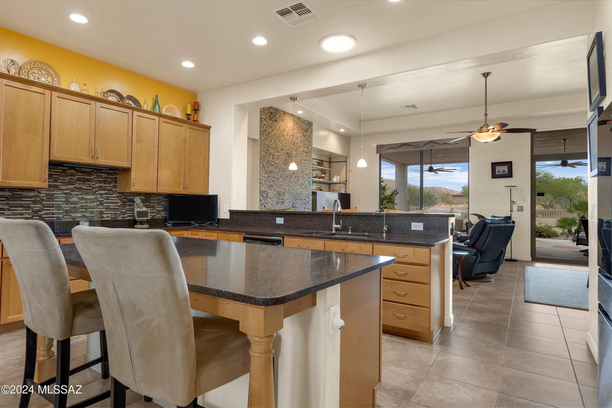 Property Slideshow image 23 of 50 | 65992 e catalina hills dr, Tucson, AZ, 85739