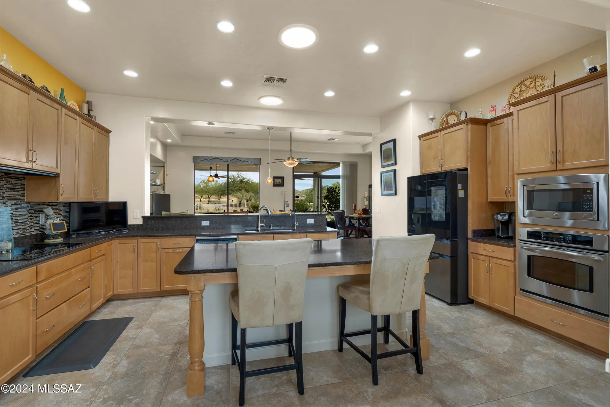 Property Slideshow image 22 of 50 | 65992 e catalina hills dr, Tucson, AZ, 85739
