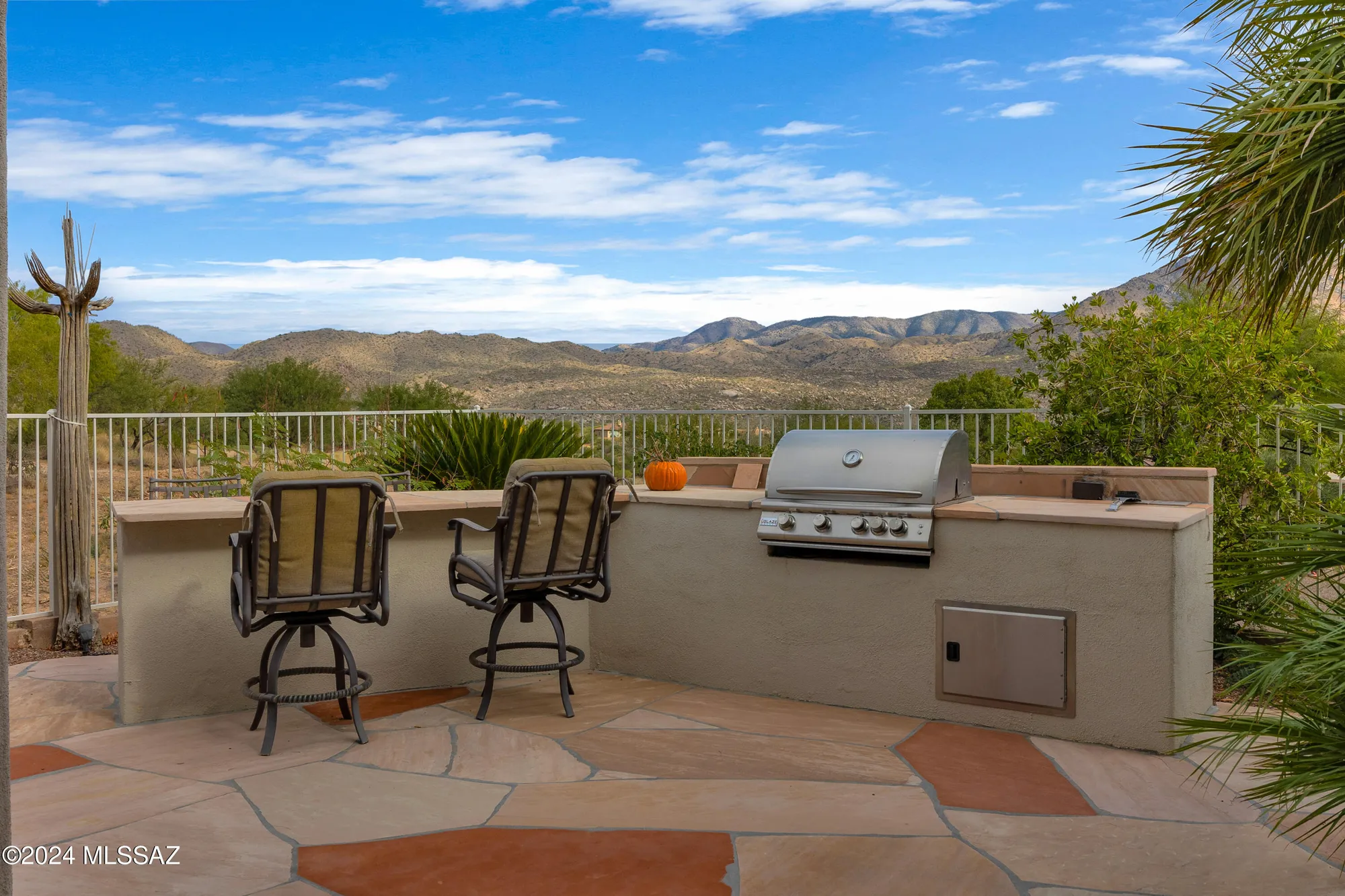 Property Slideshow image 40 of 50 | 65992 e catalina hills dr, Tucson, AZ, 85739