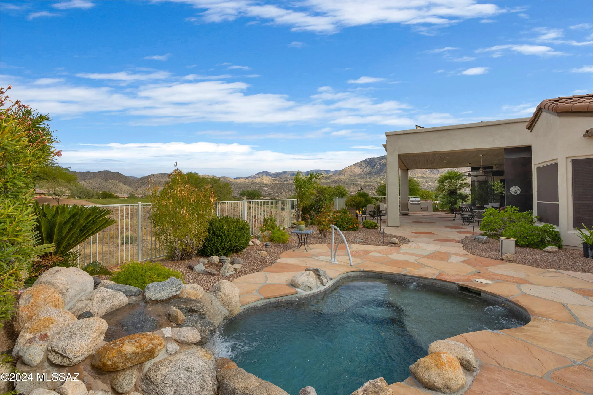 Property Slideshow image 44 of 50 | 65992 e catalina hills dr, Tucson, AZ, 85739