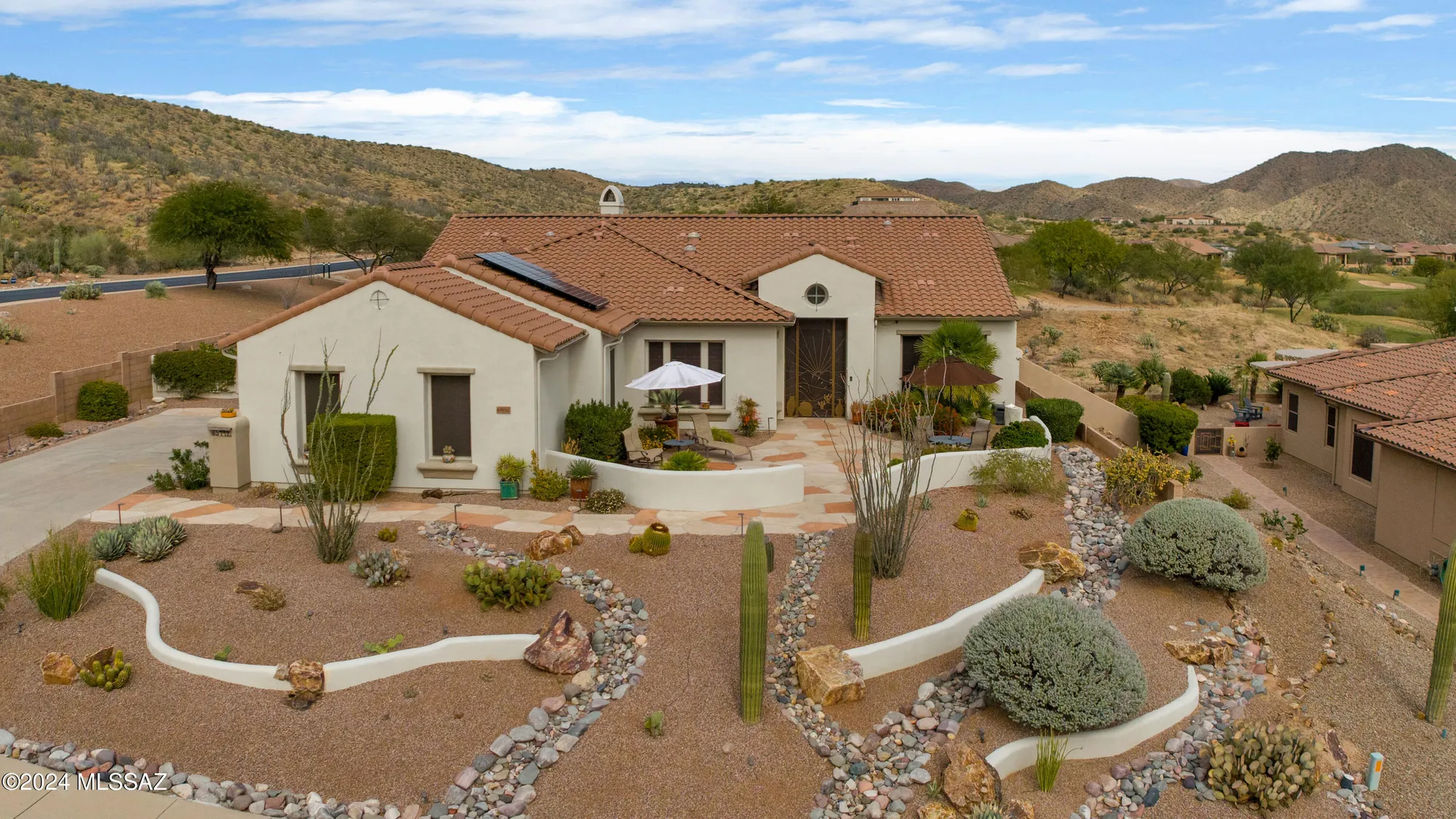 Property Slideshow image 2 of 50 | 65992 e catalina hills dr, Tucson, AZ, 85739