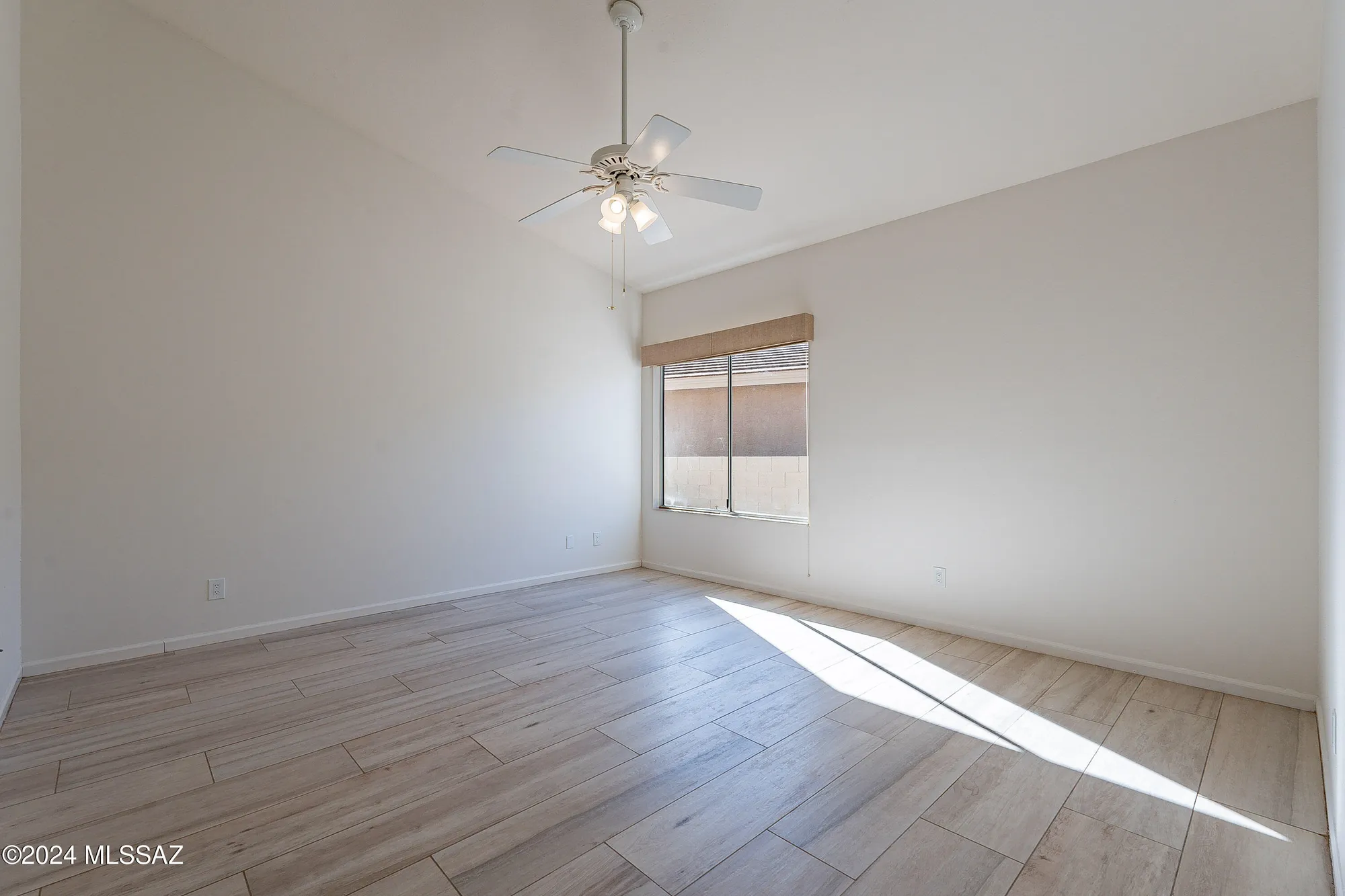 Property Slideshow image 37 of 45 | 38194 s samaniego dr, Tucson, AZ, 85739