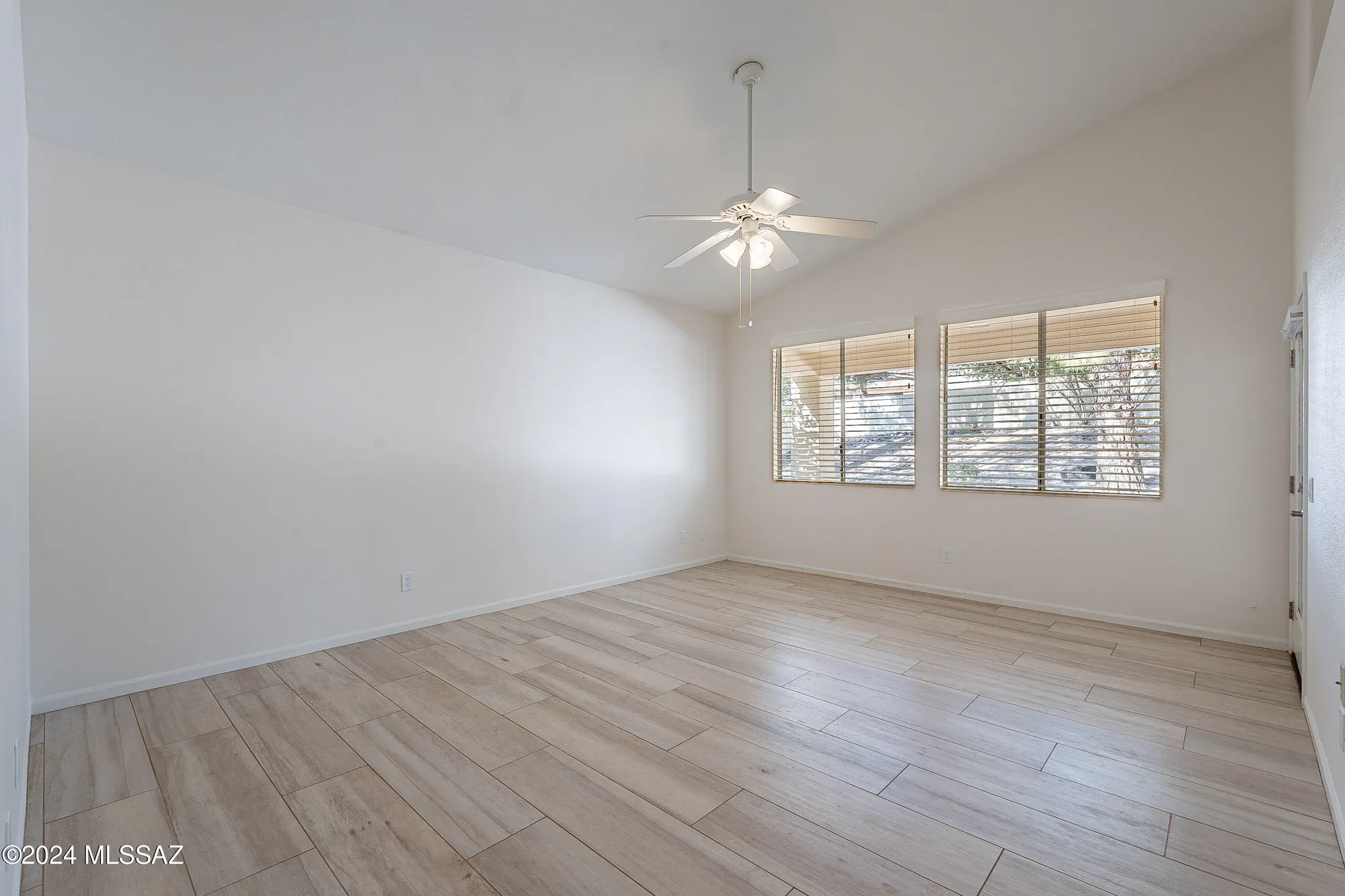 Property Slideshow image 10 of 45 | 38194 s samaniego dr, Tucson, AZ, 85739
