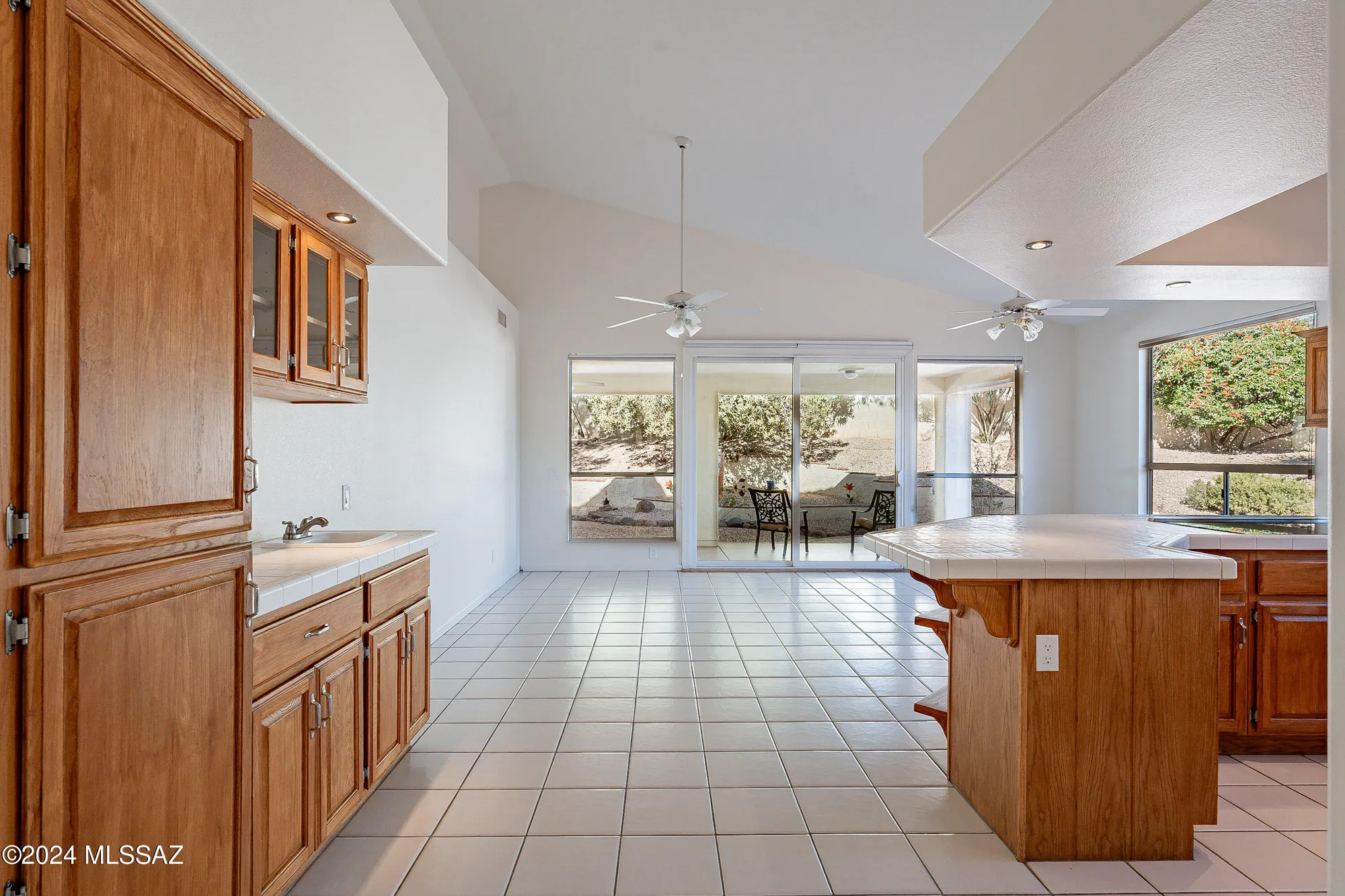 Property Slideshow image 14 of 45 | 38194 s samaniego dr, Tucson, AZ, 85739