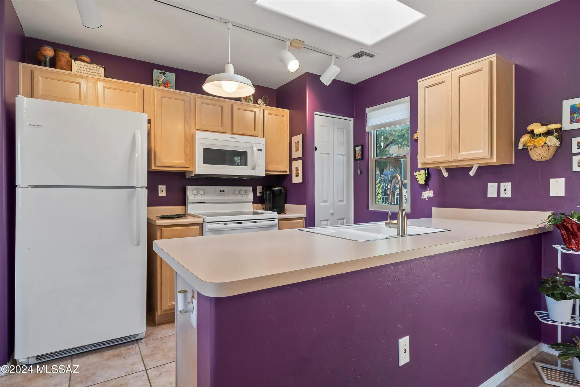 Property Slideshow image 12 of 30 | 997 w camino erranle, Green Valley, AZ, 85614