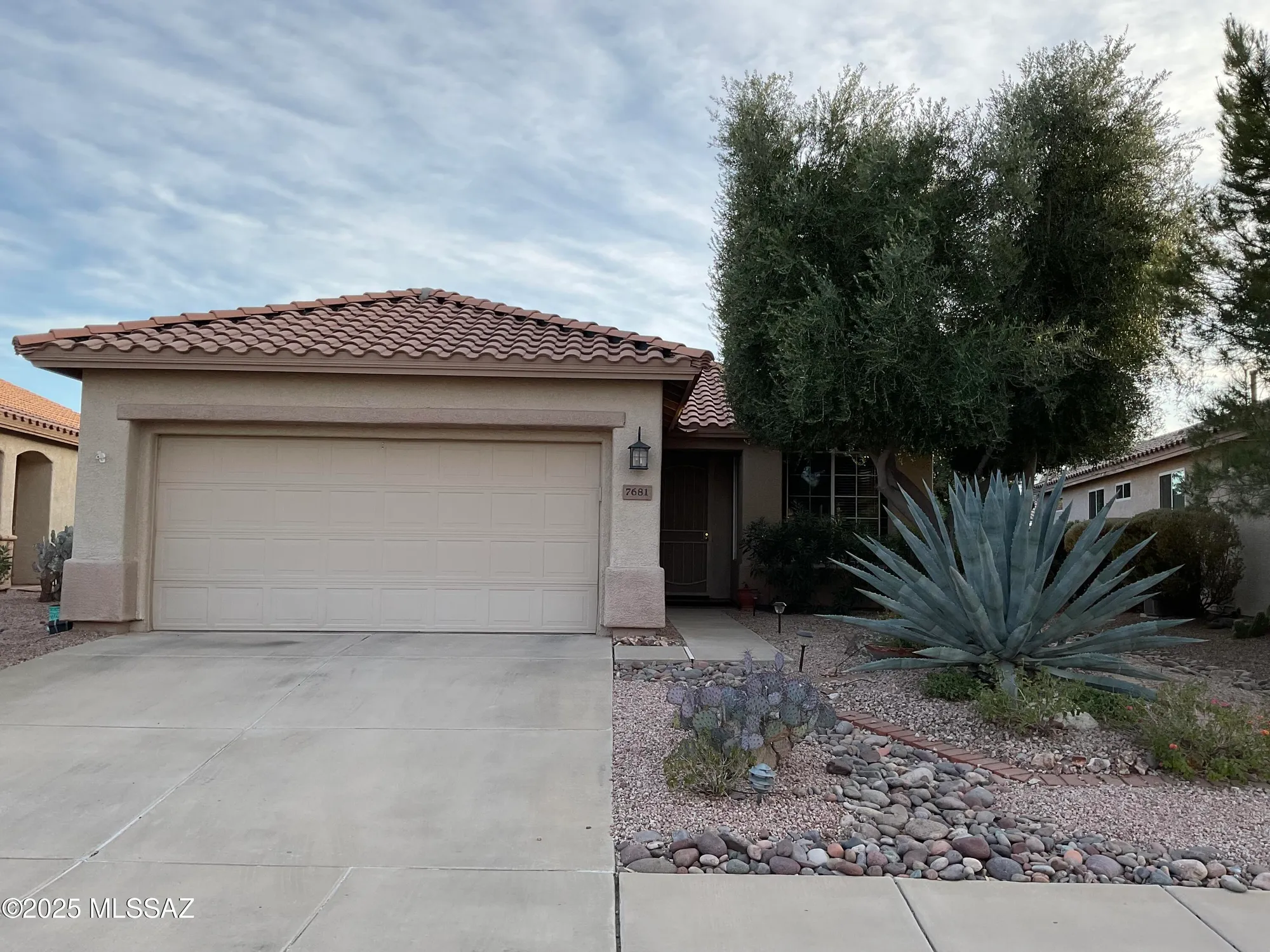 Property Slideshow image 31 of 34 | 7681 w amber ridge way, Tucson, AZ, 85743