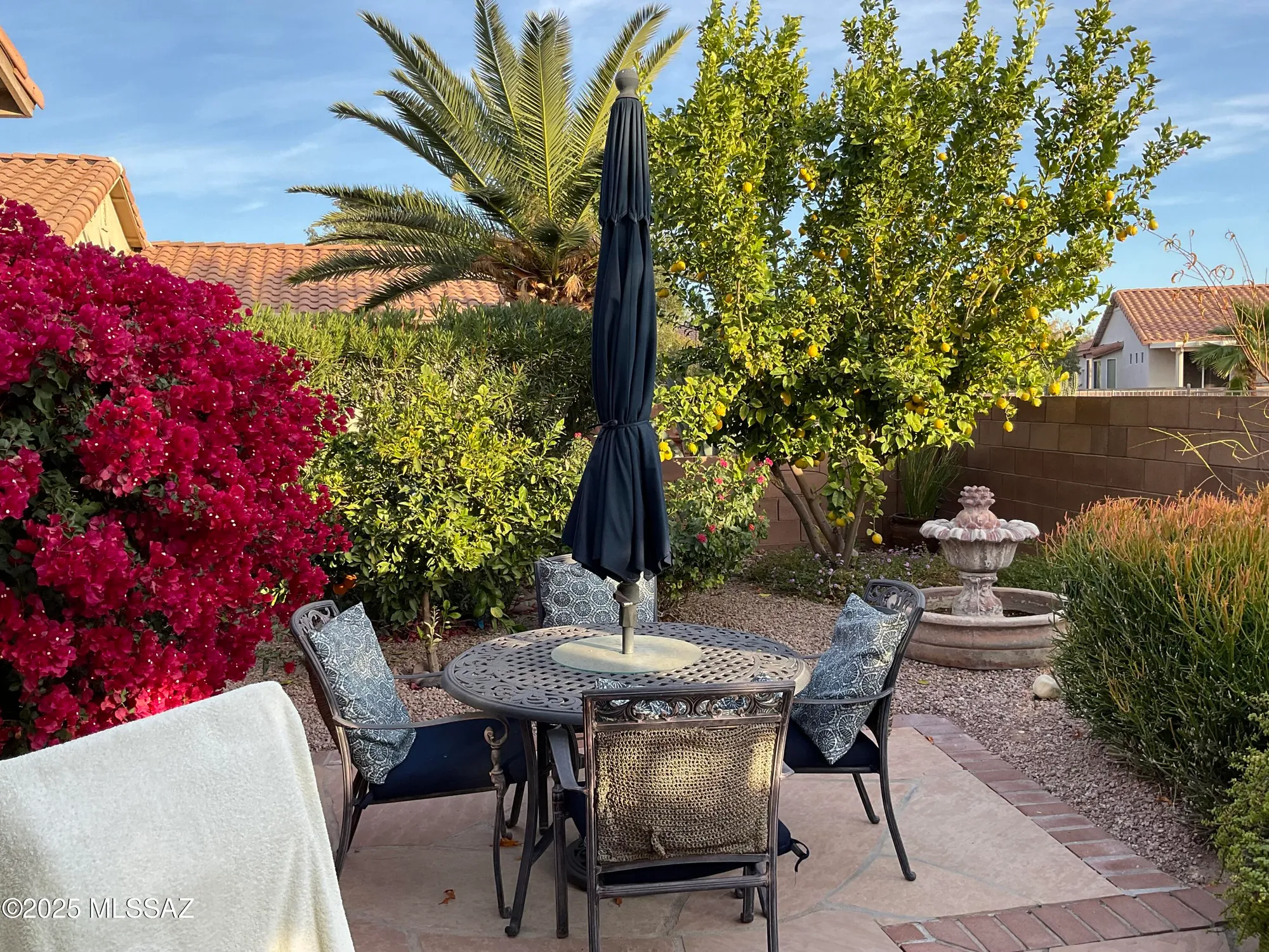 Property Slideshow image 4 of 34 | 7681 w amber ridge way, Tucson, AZ, 85743