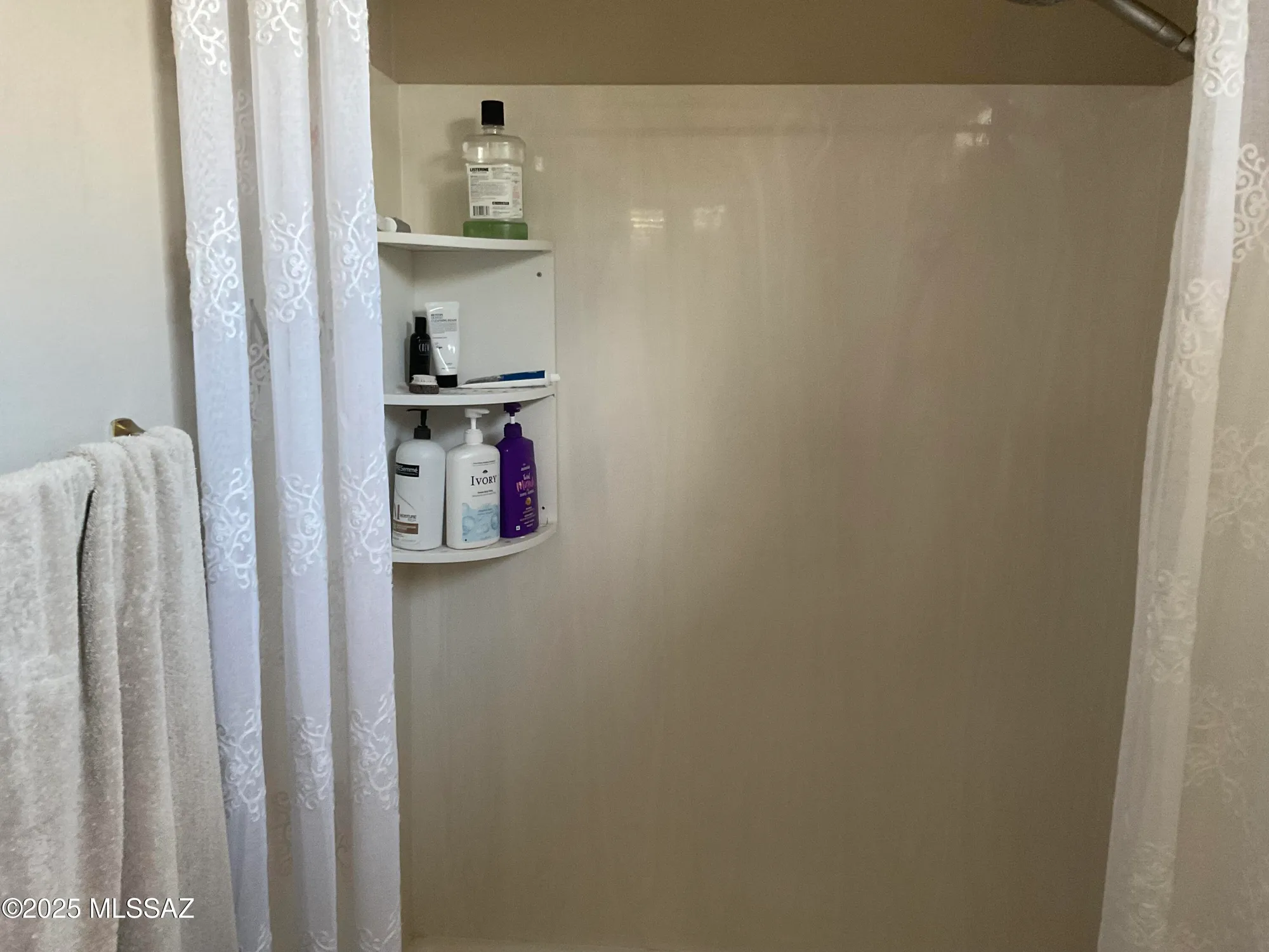 Property Slideshow image 17 of 34 | 7681 w amber ridge way, Tucson, AZ, 85743