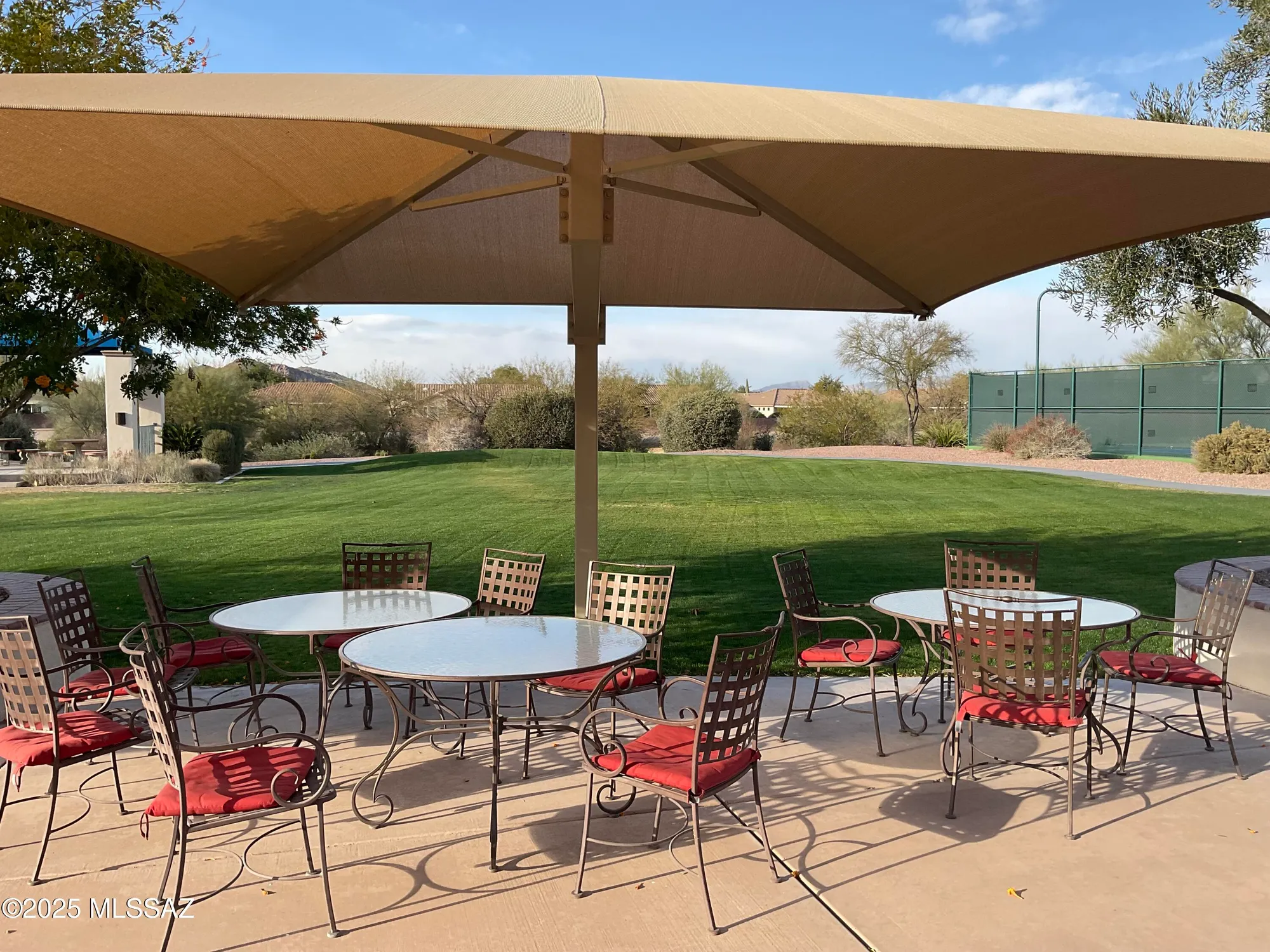 Property Slideshow image 26 of 34 | 7681 w amber ridge way, Tucson, AZ, 85743