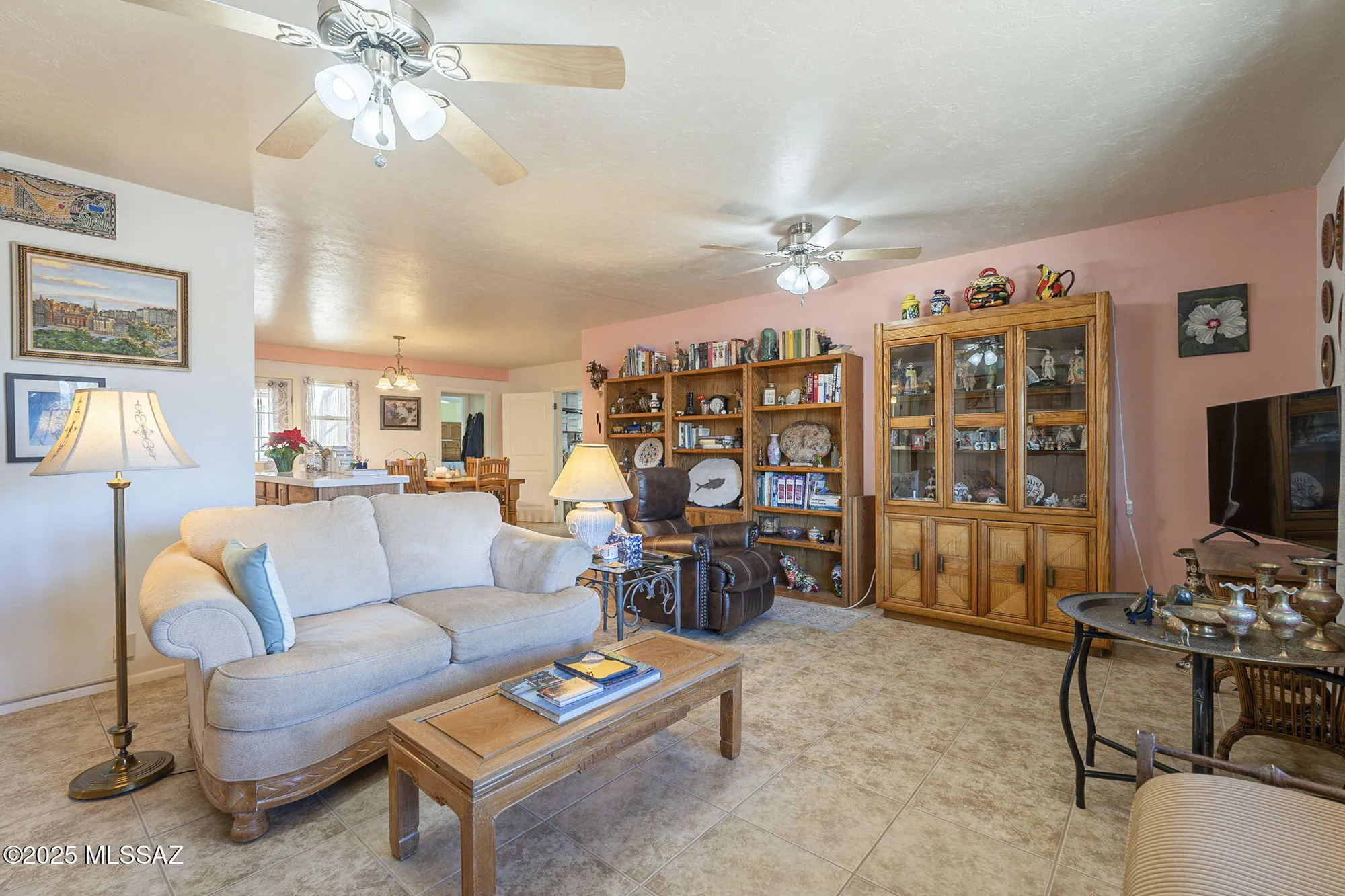 Property Slideshow image 14 of 49 | 434 s abrego dr, Green Valley, AZ, 85614