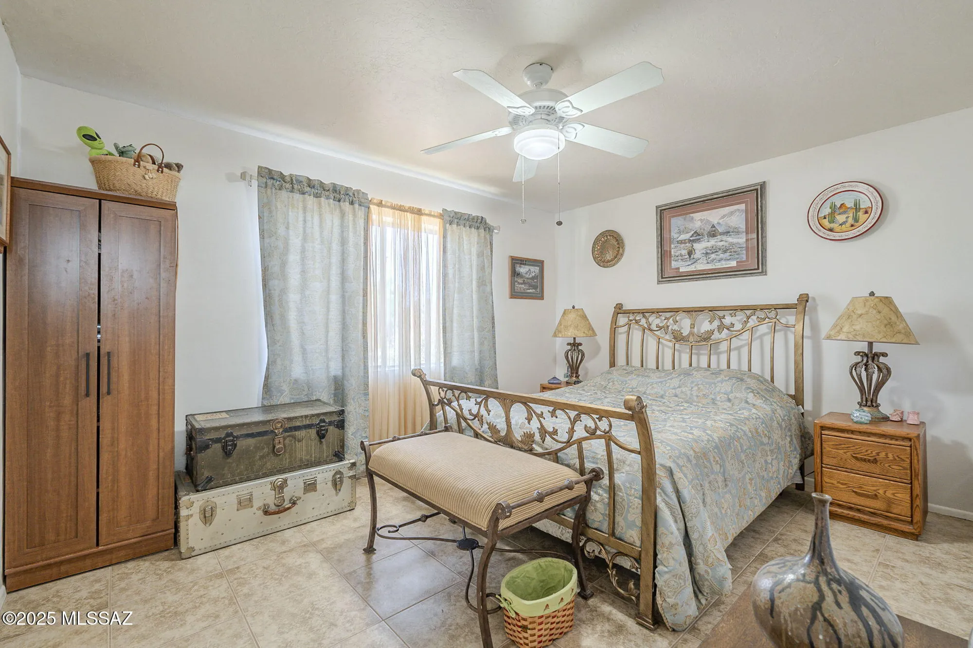 Property Slideshow image 25 of 49 | 434 s abrego dr, Green Valley, AZ, 85614