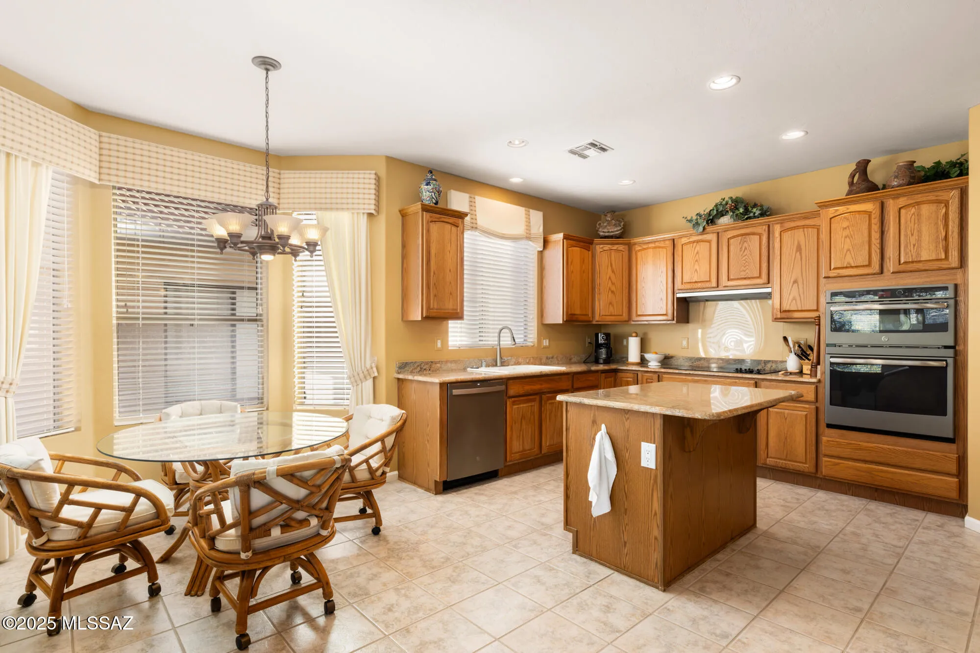 Property Slideshow image 14 of 33 | 62218 e sand crest dr, Saddlebrooke, AZ, 85739