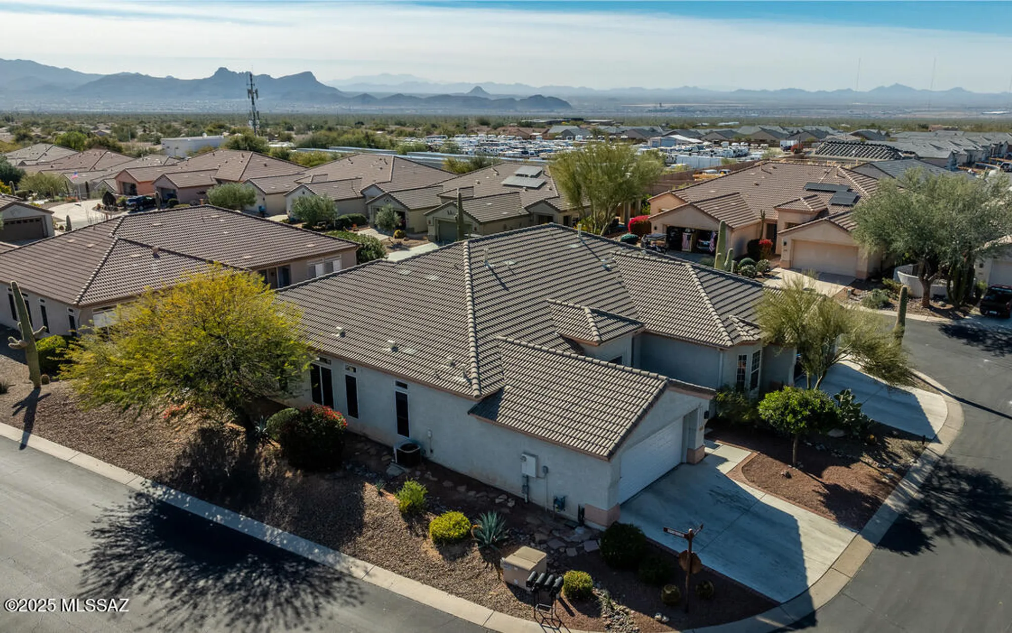 Property Slideshow image 1 of 45 | 5357 w owlclover pl, Marana, AZ, 85658