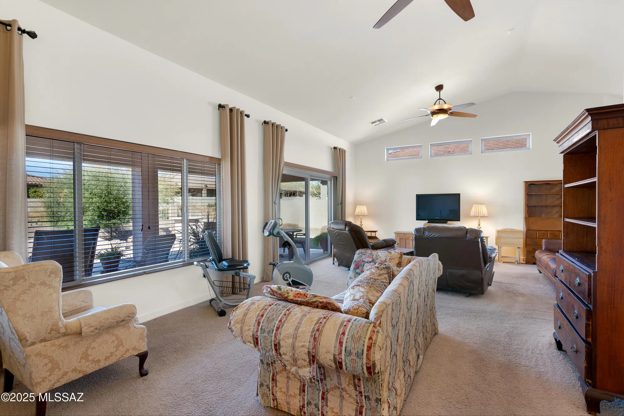Property Slideshow image 6 of 33 | 39842 s sand crest dr, Saddlebrooke, AZ, 85739