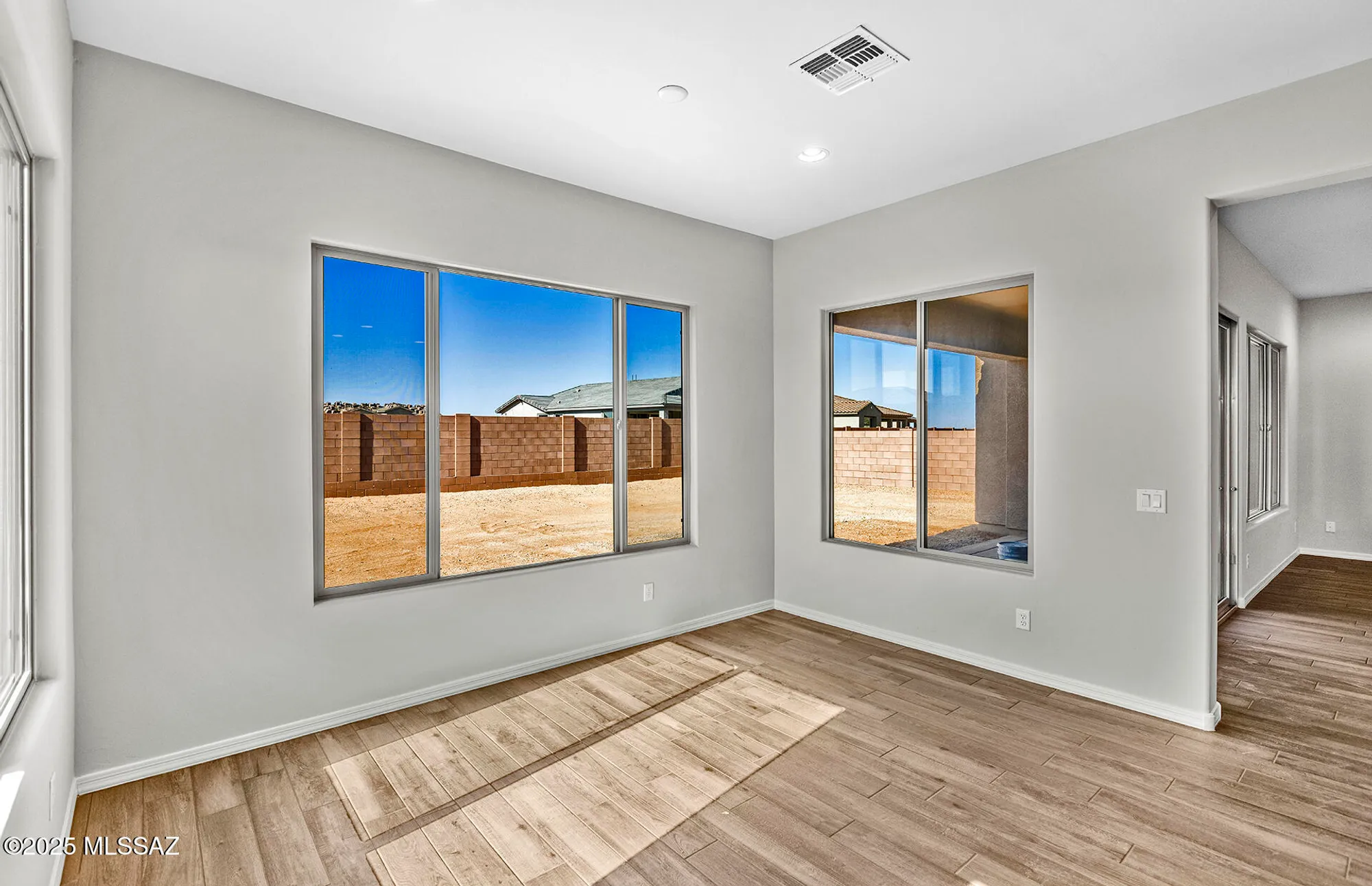 Property Slideshow image 7 of 23 | 7998 s velvet ash dr, Tucson, AZ, 85747