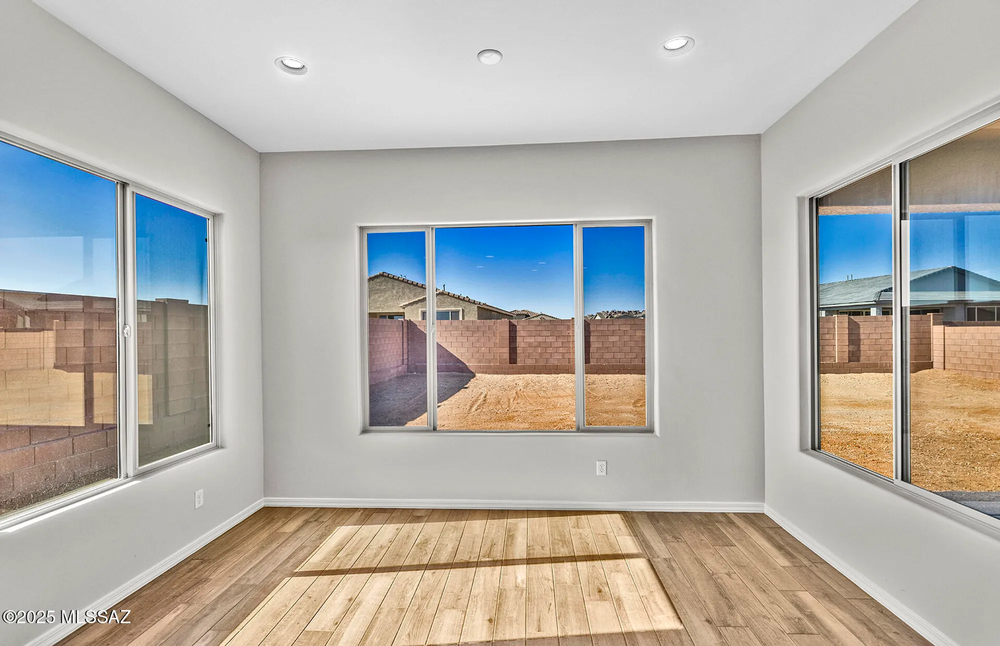 Property Slideshow image 6 of 23 | 7998 s velvet ash dr, Tucson, AZ, 85747