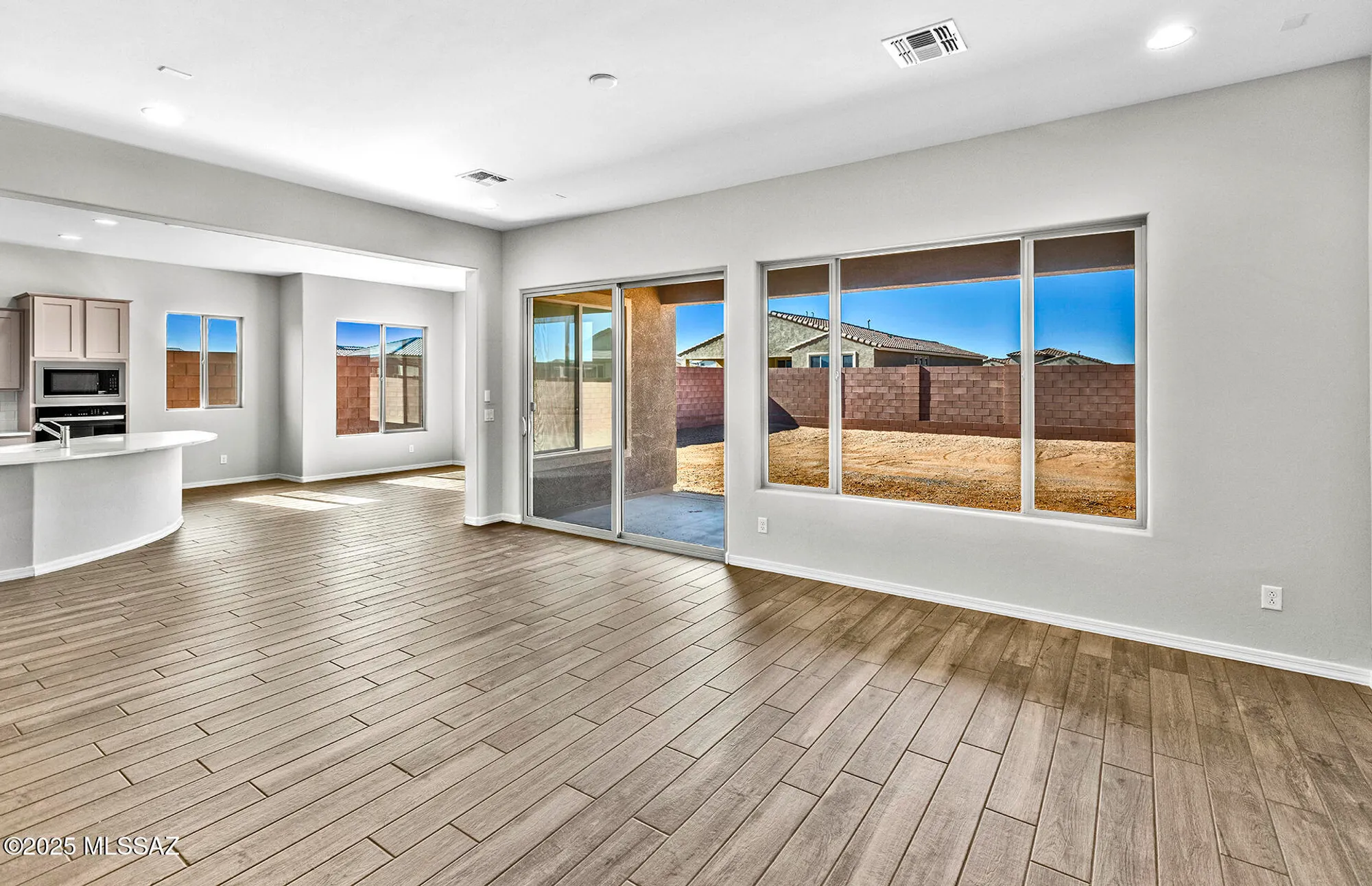 Property Slideshow image 10 of 23 | 7998 s velvet ash dr, Tucson, AZ, 85747