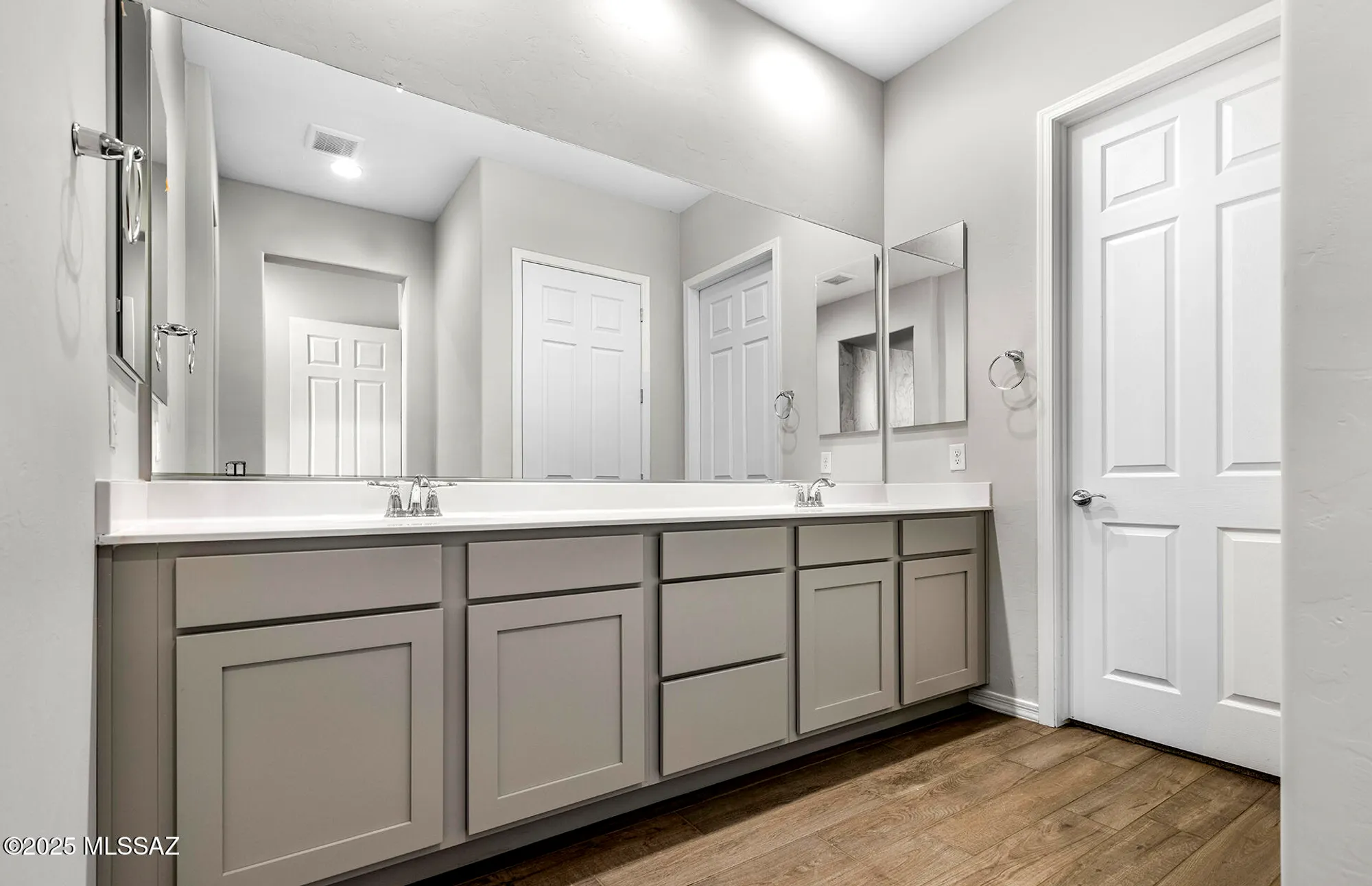 Property Slideshow image 16 of 23 | 7998 s velvet ash dr, Tucson, AZ, 85747