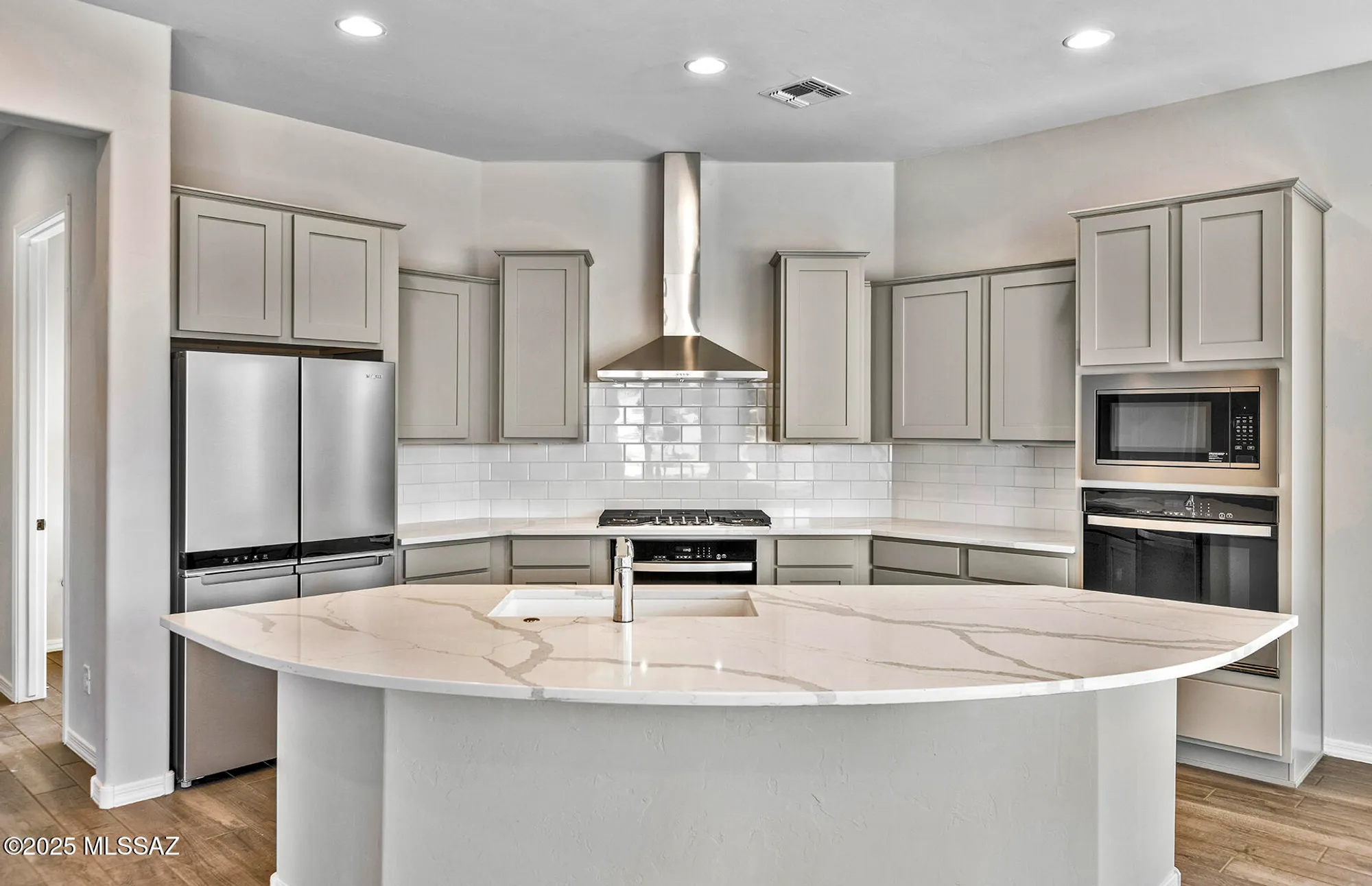 Property Slideshow image 3 of 23 | 7998 s velvet ash dr, Tucson, AZ, 85747