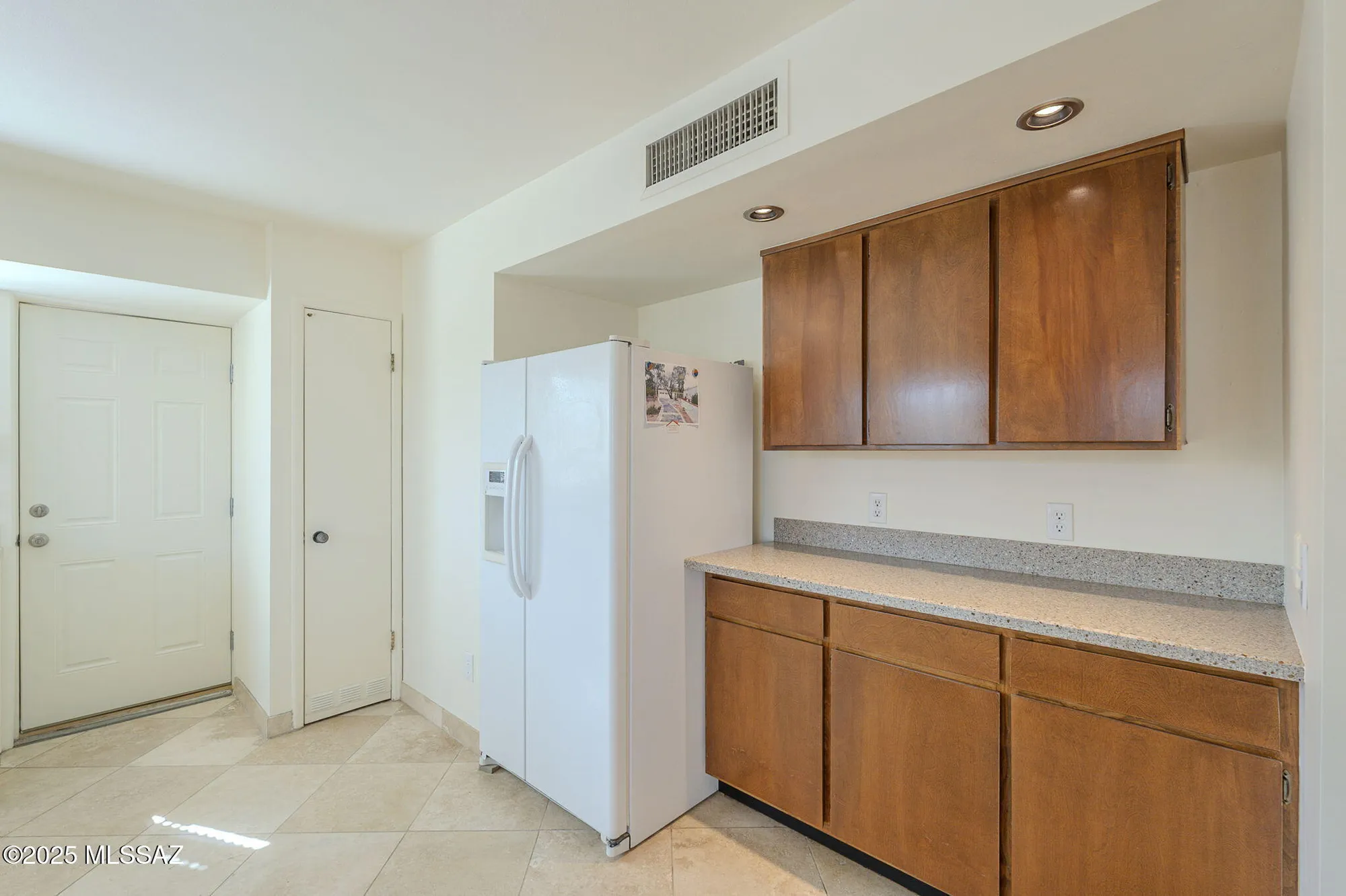 Property Slideshow image 12 of 47 | 568 w paseo solana, Green Valley, AZ, 85614