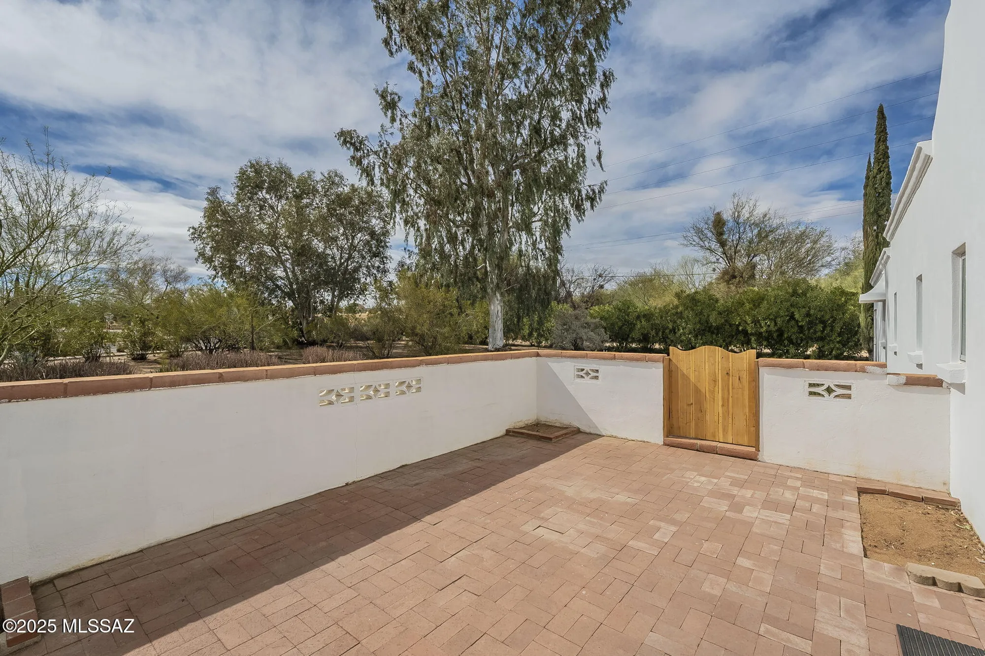 Property Slideshow image 13 of 47 | 568 w paseo solana, Green Valley, AZ, 85614