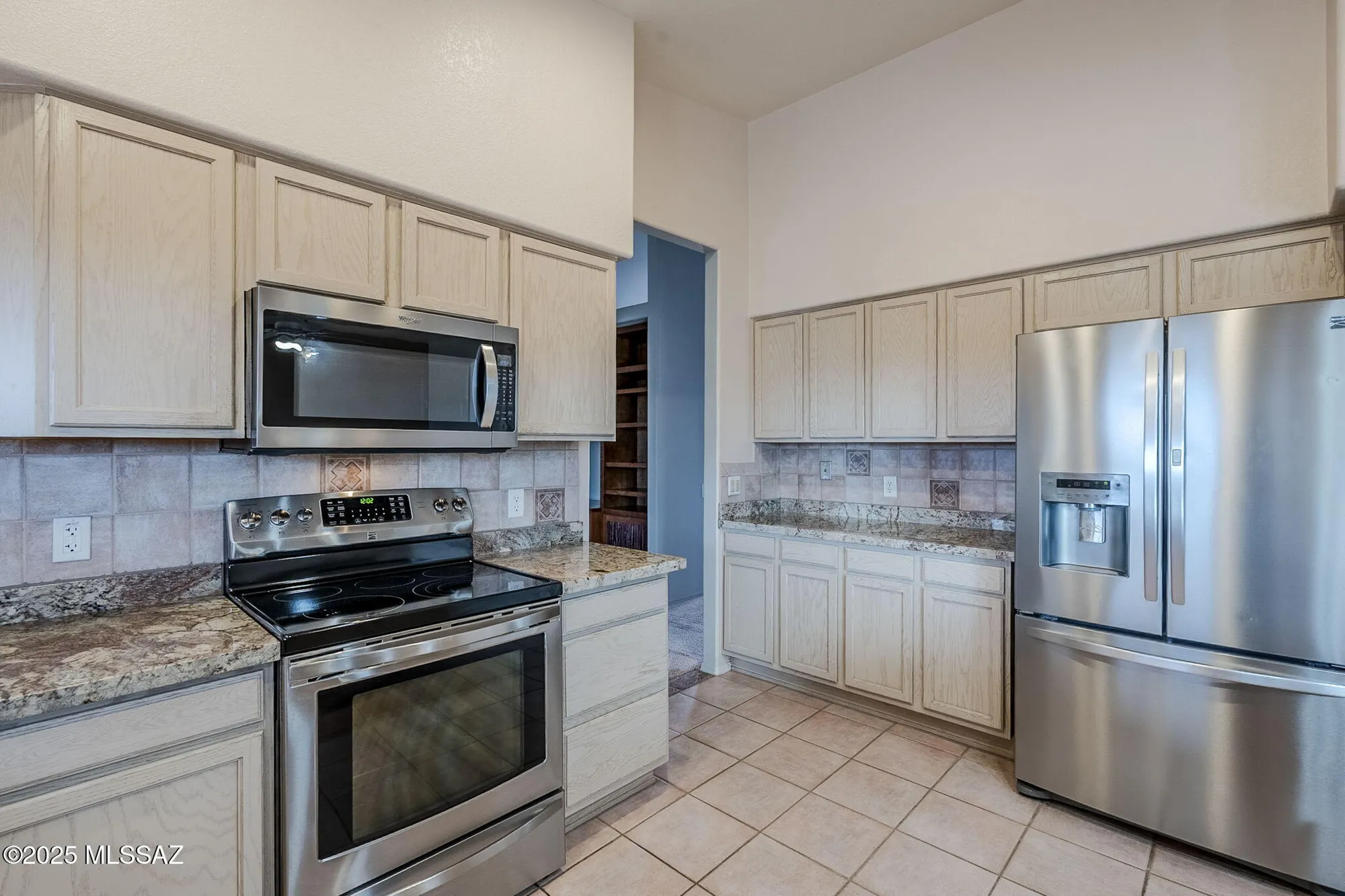Property Slideshow image 14 of 50 | 4884 s desert sunset dr, Green Valley, AZ, 85622