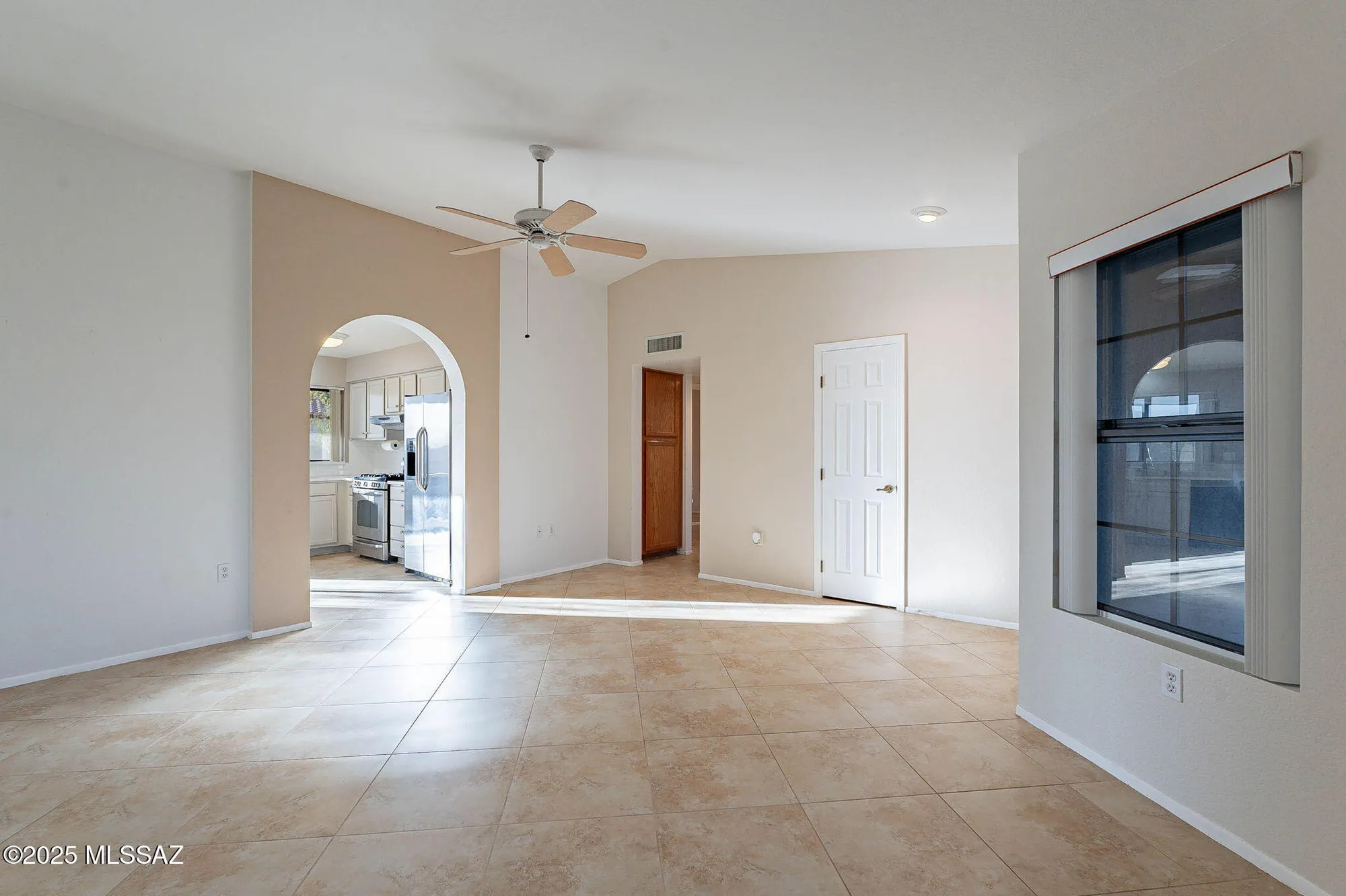 Property Slideshow image 5 of 27 | 14385 n coyote canyon ln, Oro Valley, AZ, 85755