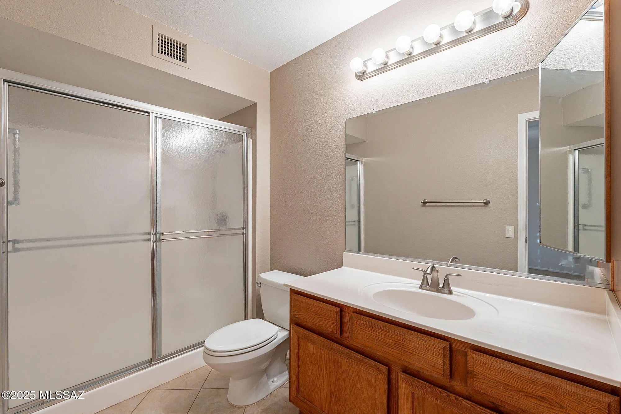 Property Slideshow image 13 of 27 | 14385 n coyote canyon ln, Oro Valley, AZ, 85755